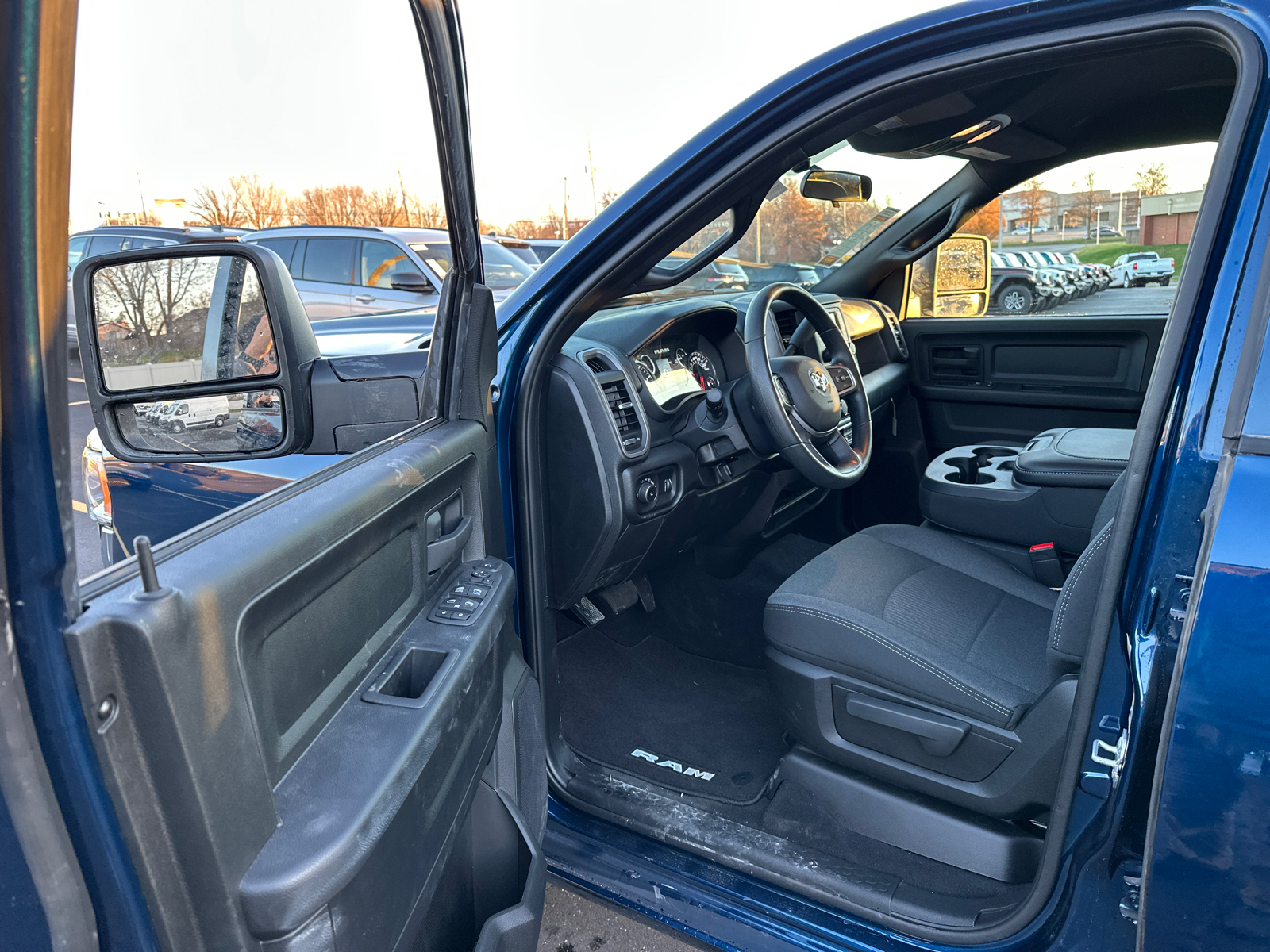 2024 Ram 3500 Tradesman 32