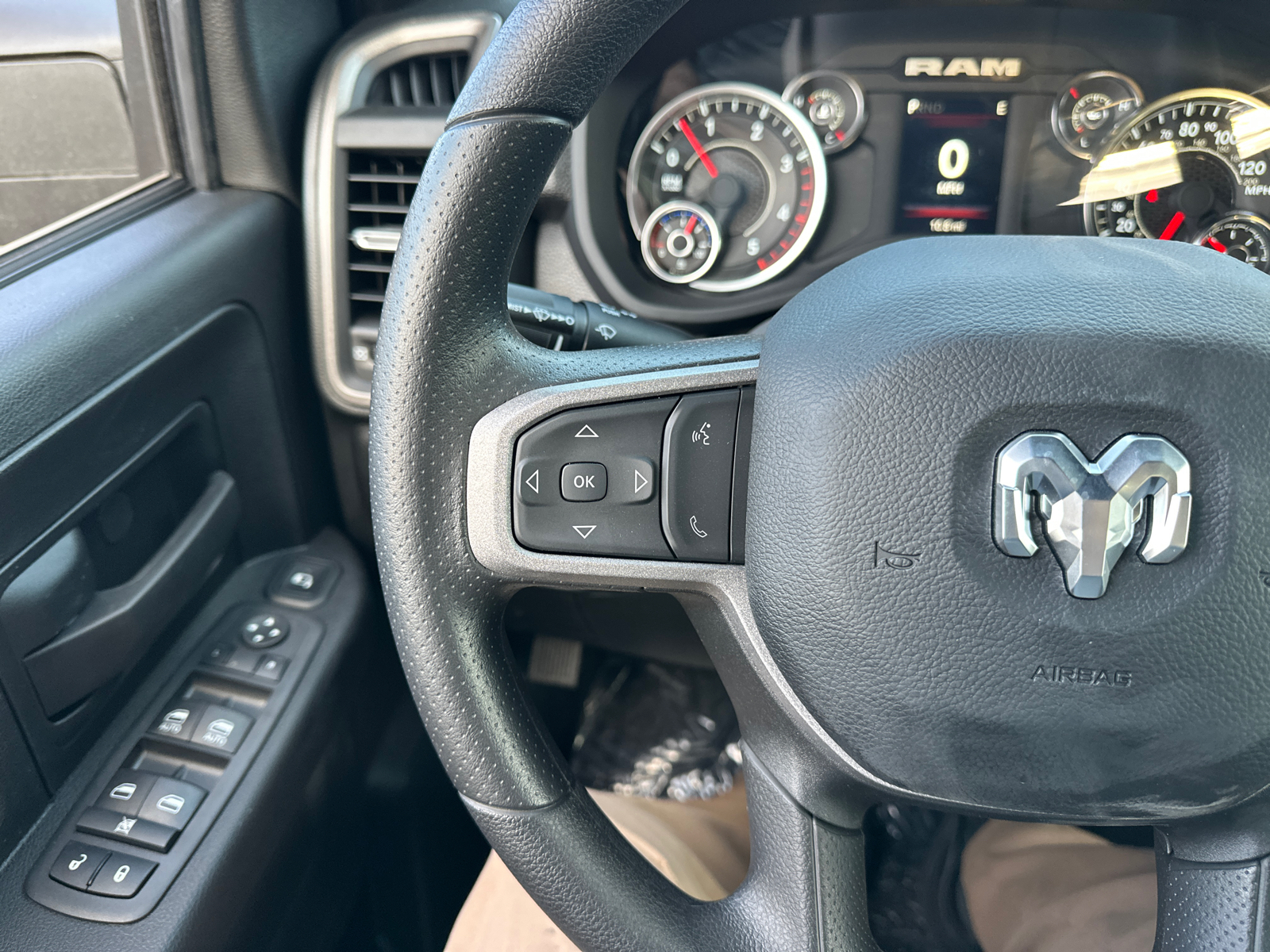 2024 Ram 3500 Tradesman 34