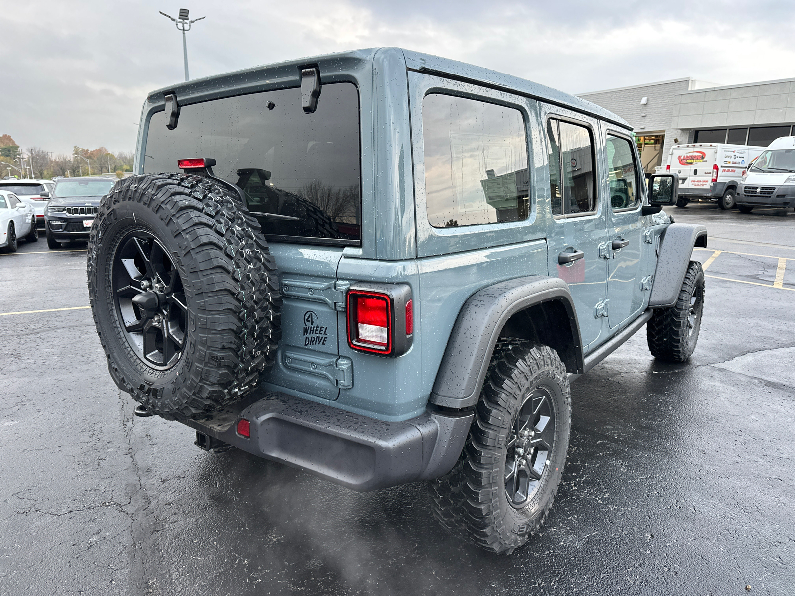 2024 Jeep Wrangler Willys 6