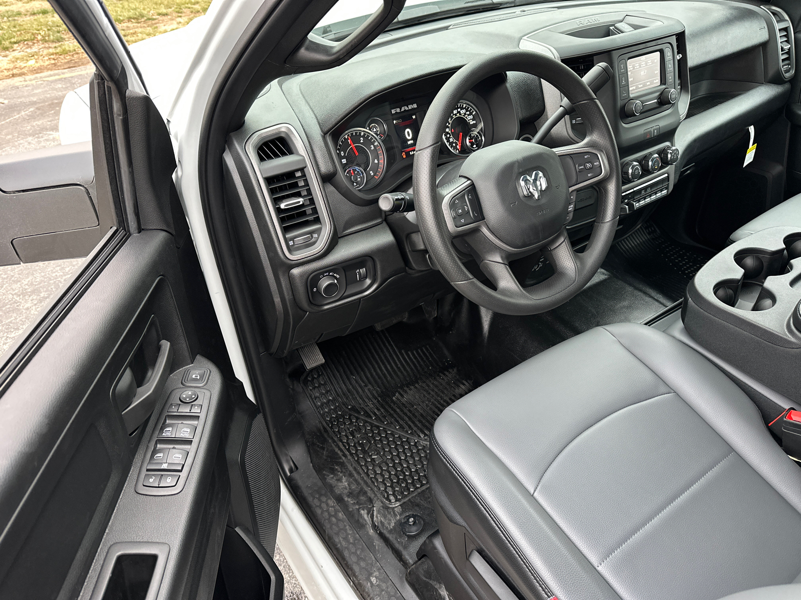 2024 Ram 3500 Tradesman 29