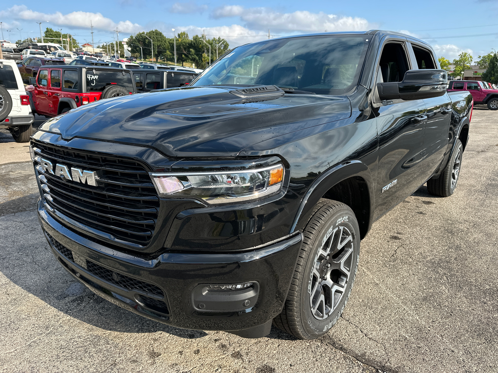 2025 Ram 1500 Laramie 2