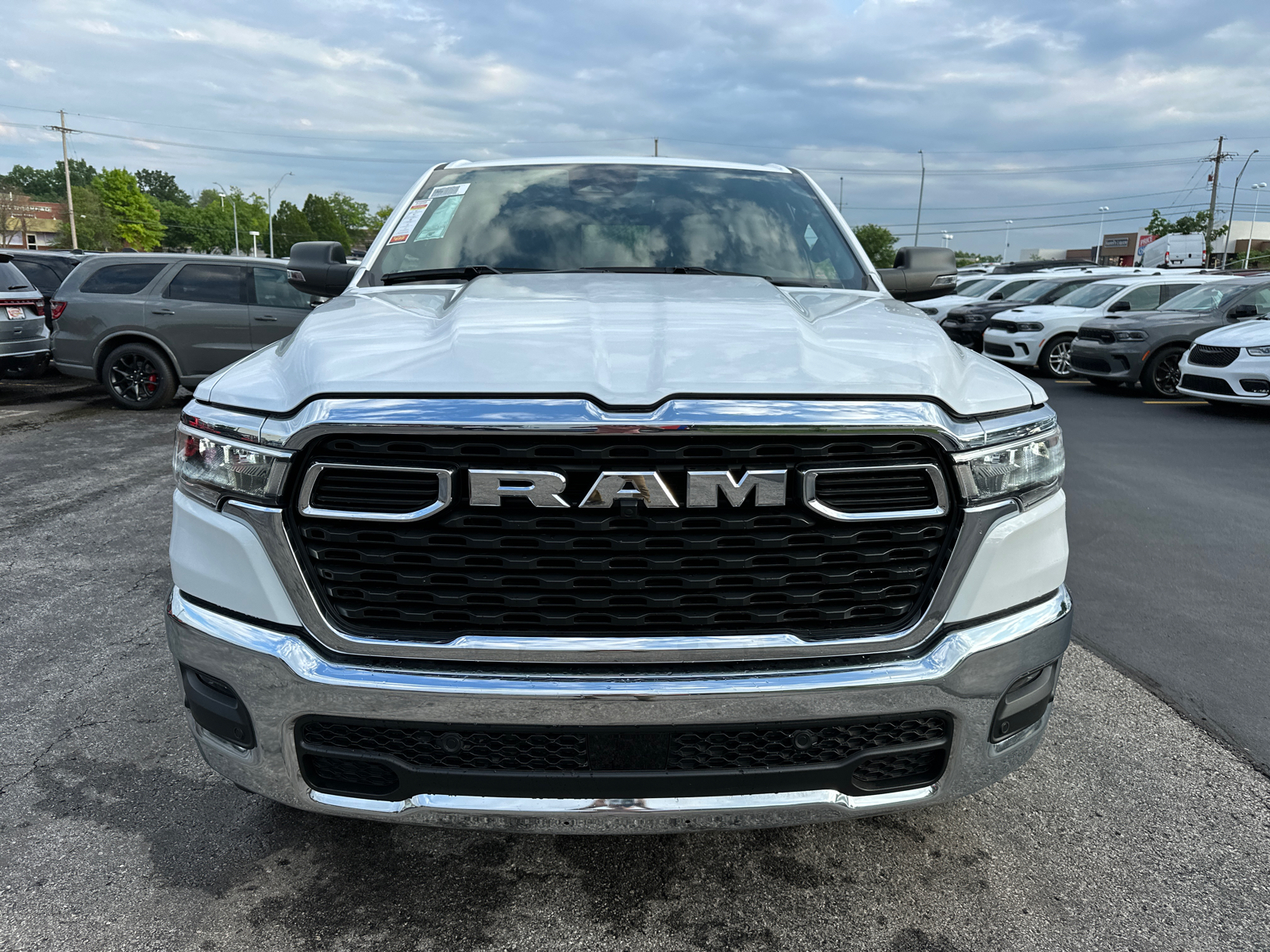 2025 Ram 1500 Big Horn/Lone Star 2