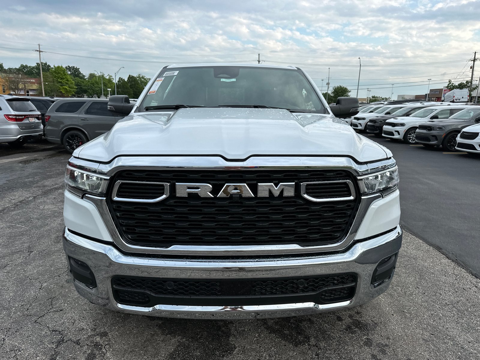 2025 Ram 1500 Big Horn/Lone Star 2