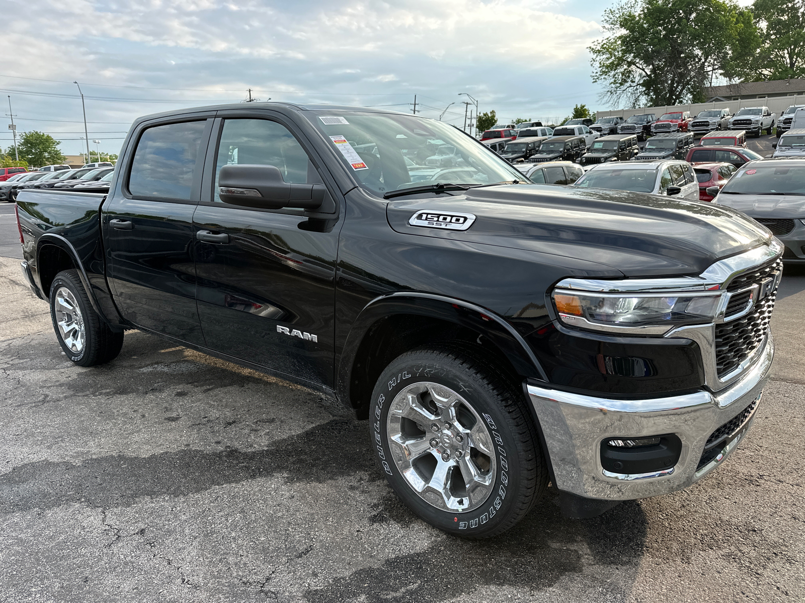 2025 Ram 1500 Big Horn/Lone Star 3