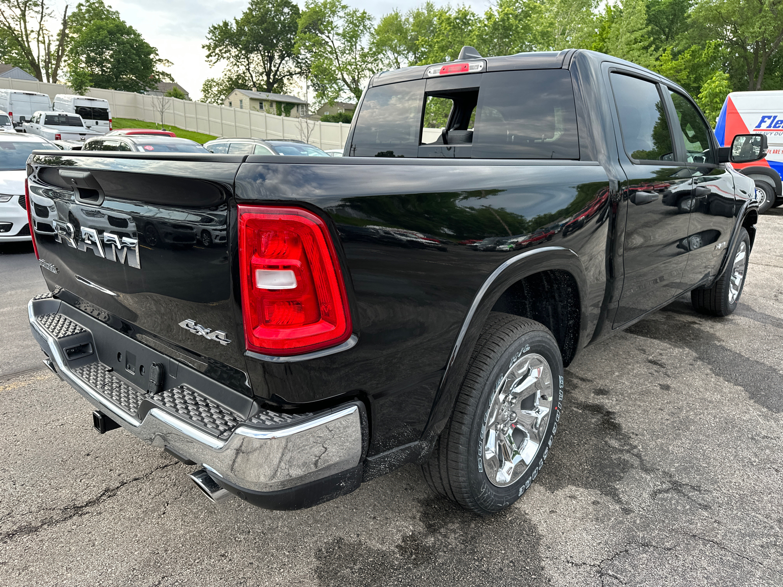 2025 Ram 1500 Big Horn/Lone Star 5