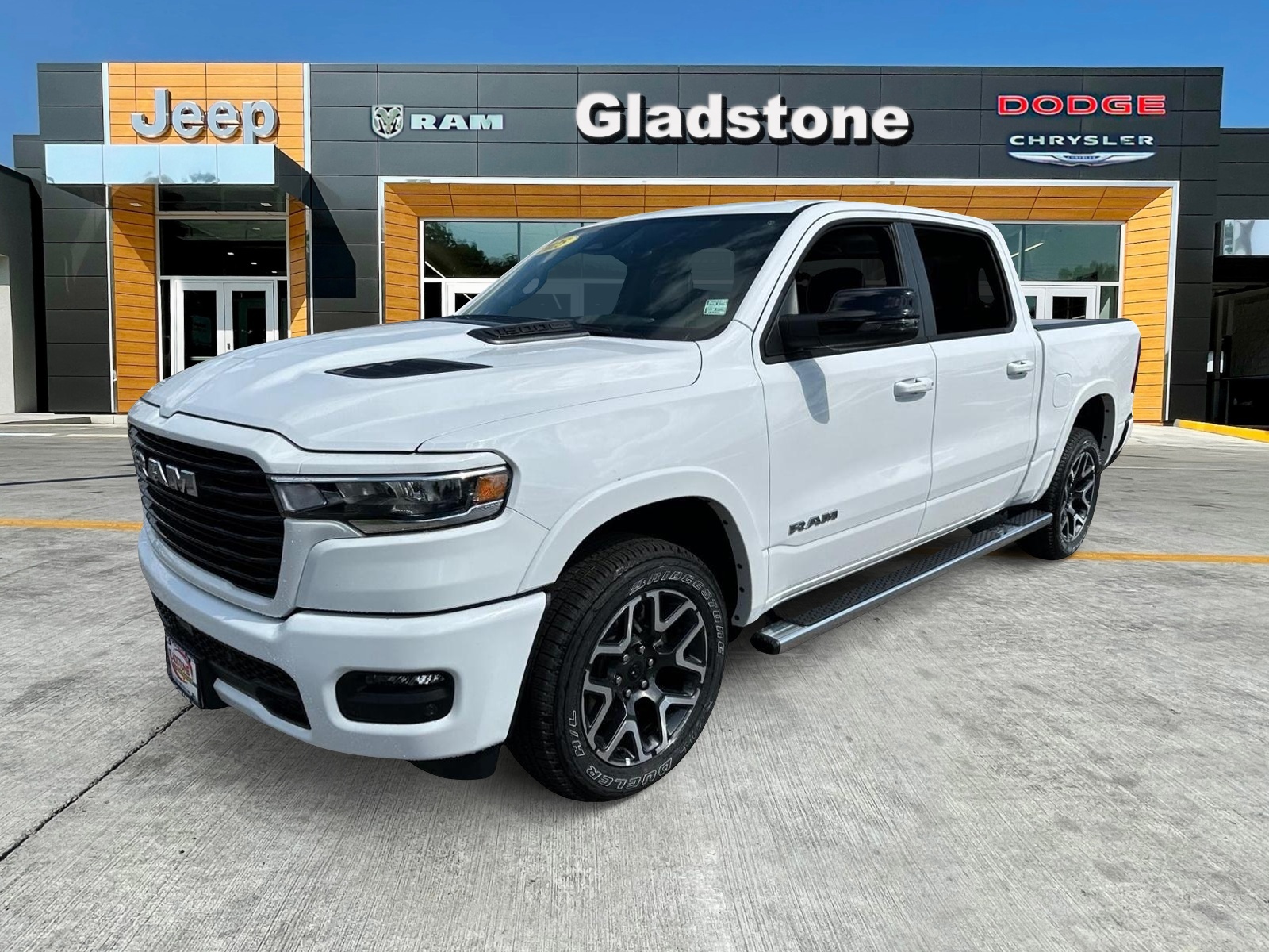 2025 Ram 1500 Laramie 1