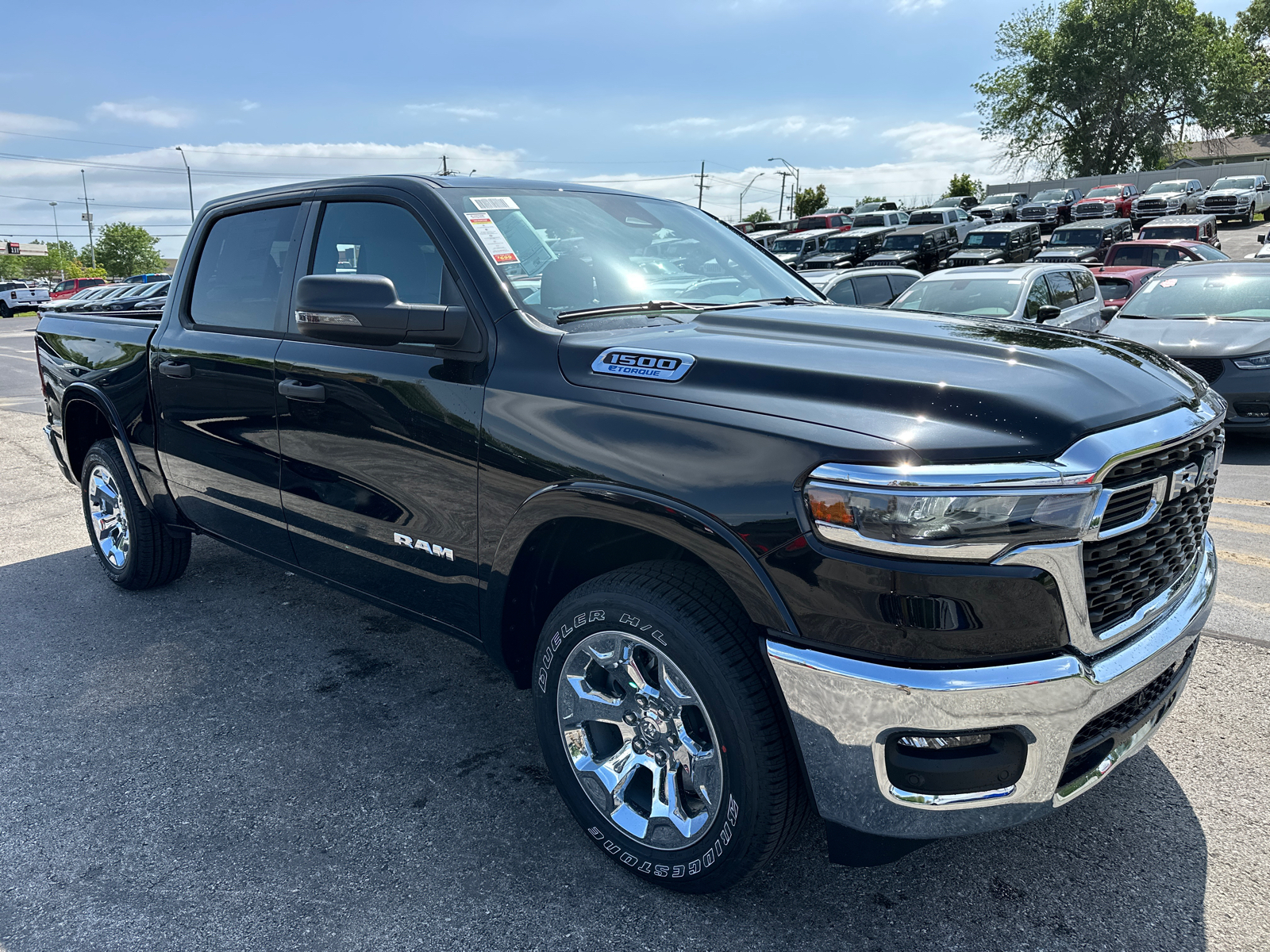 2025 Ram 1500 Big Horn/Lone Star 3