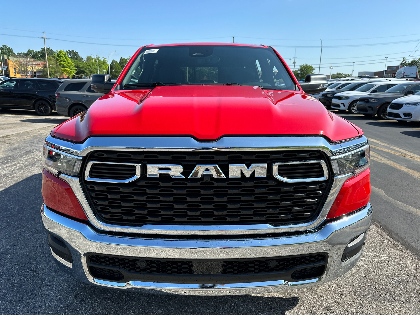 2025 Ram 1500 Big Horn/Lone Star 2