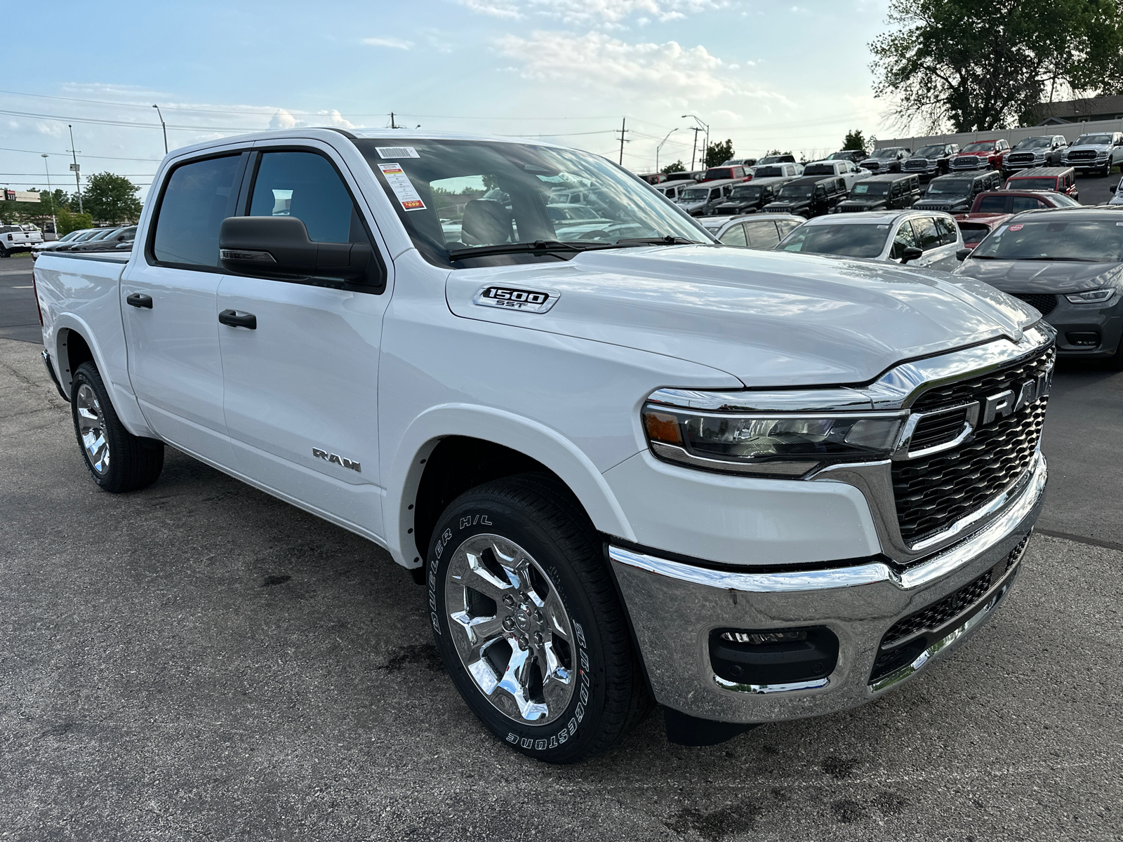 2025 Ram 1500 Big Horn/Lone Star 3