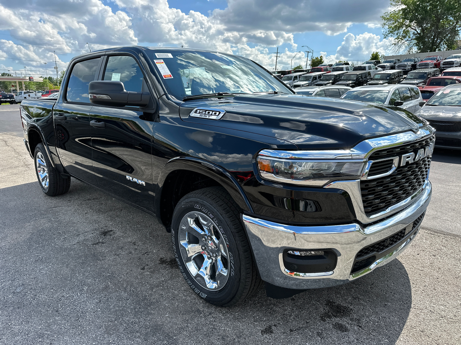 2025 Ram 1500 Big Horn/Lone Star 3