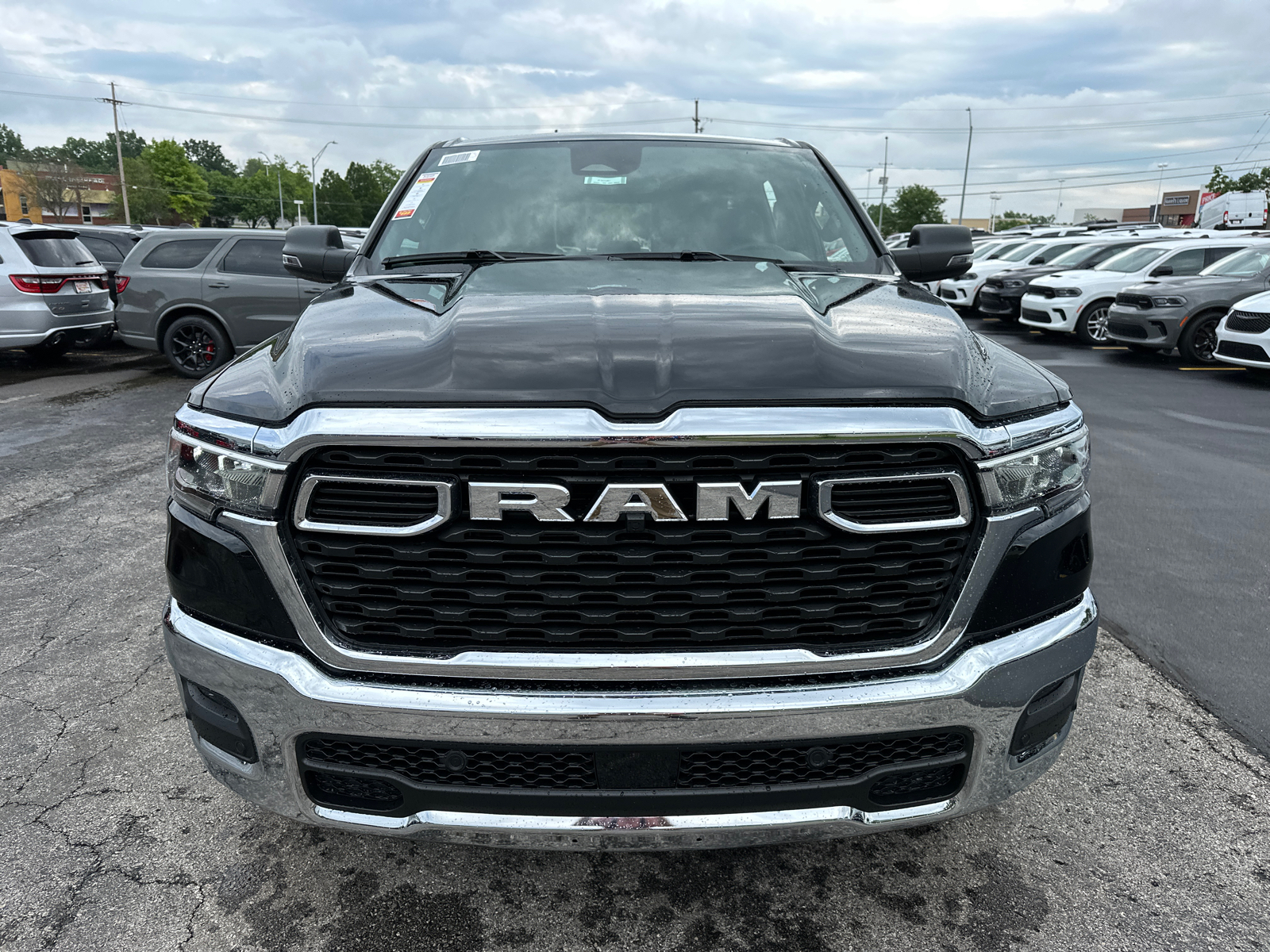 2025 Ram 1500 Big Horn/Lone Star 2