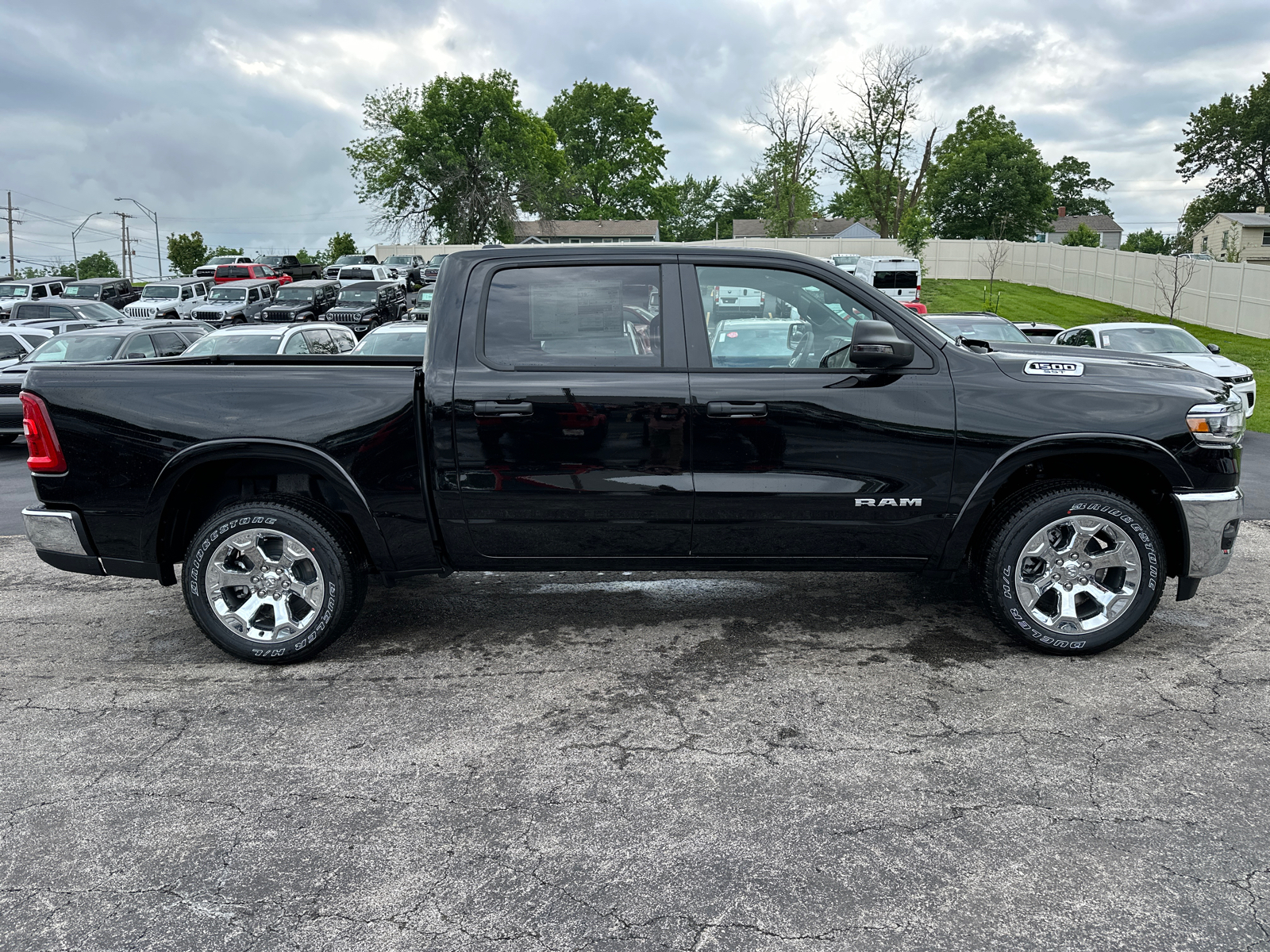 2025 Ram 1500 Big Horn/Lone Star 4