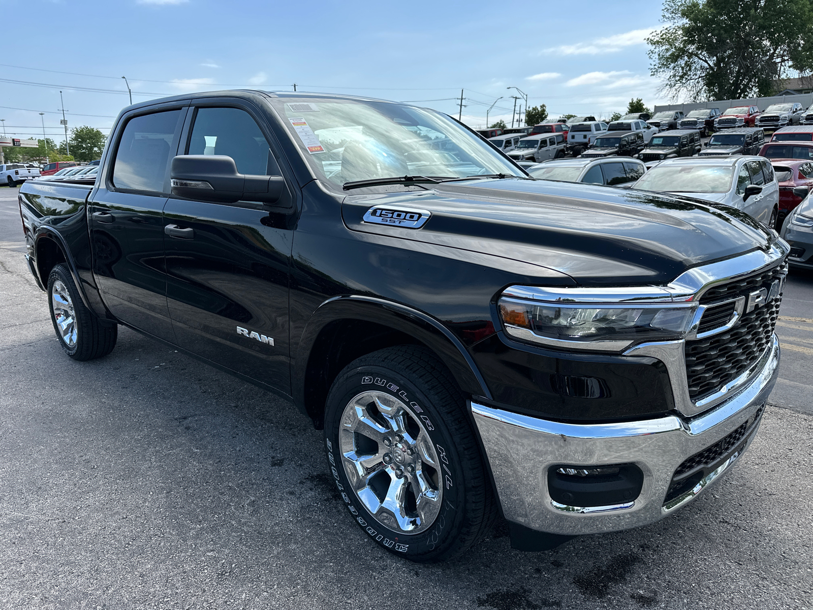 2025 Ram 1500 Big Horn/Lone Star 3