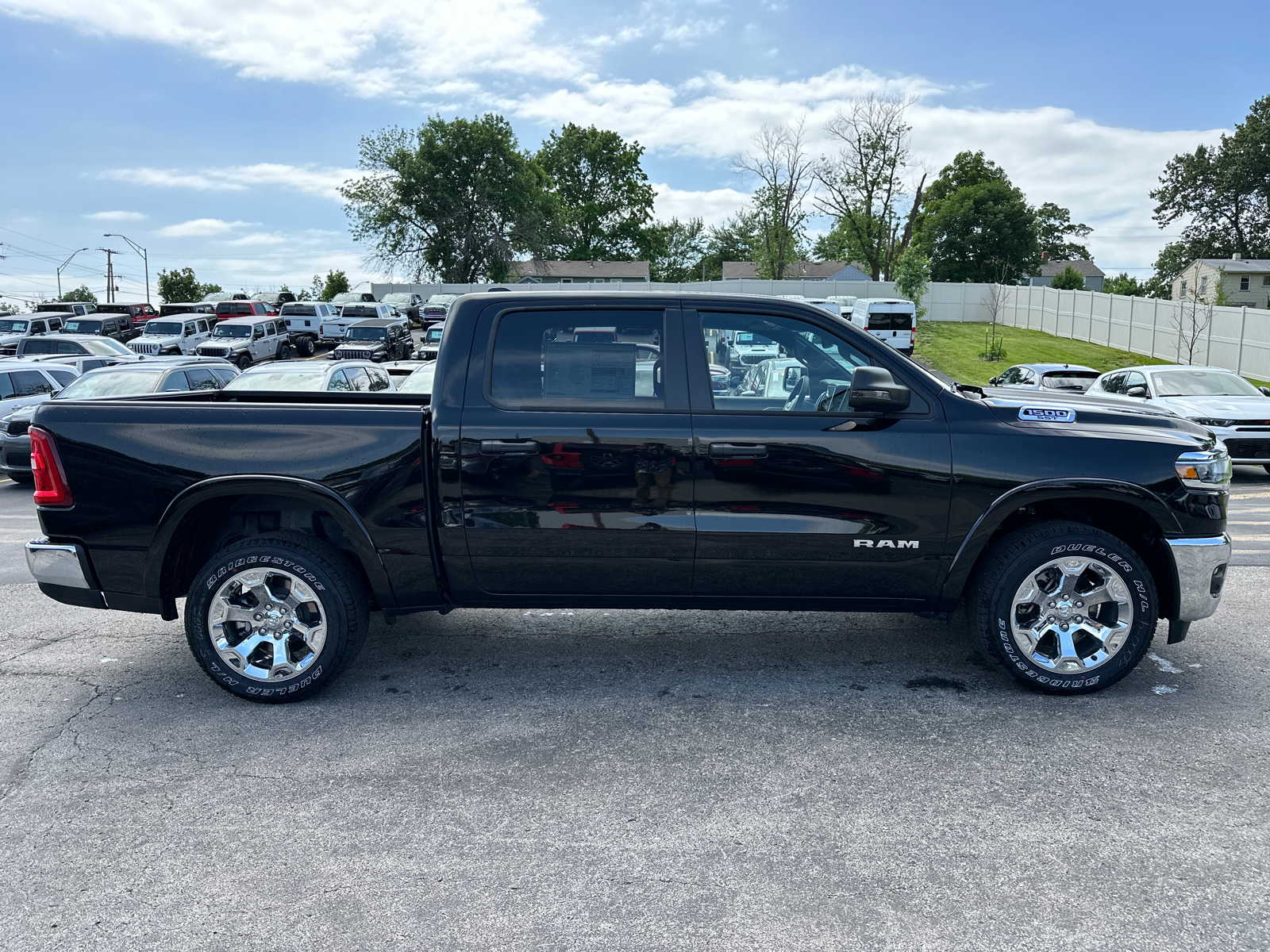 2025 Ram 1500 Big Horn/Lone Star 4