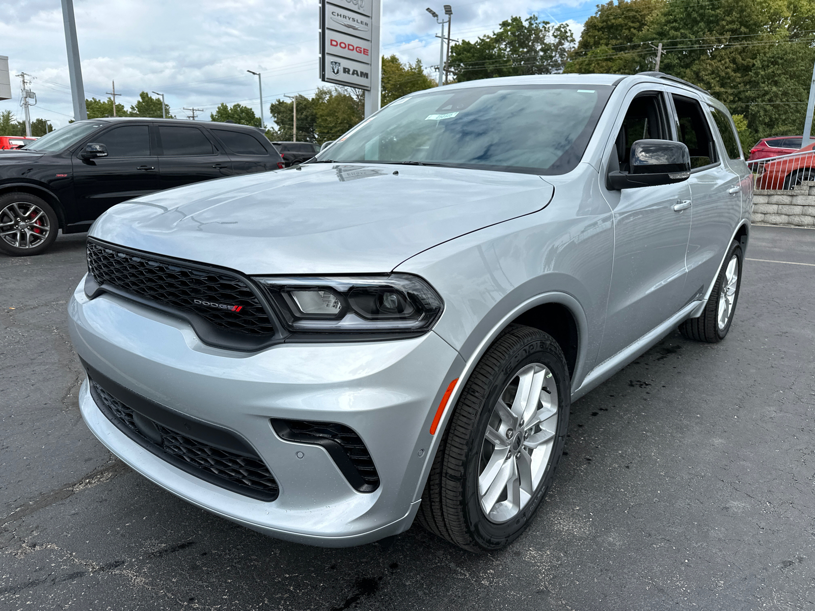 2025 Dodge Durango GT 2