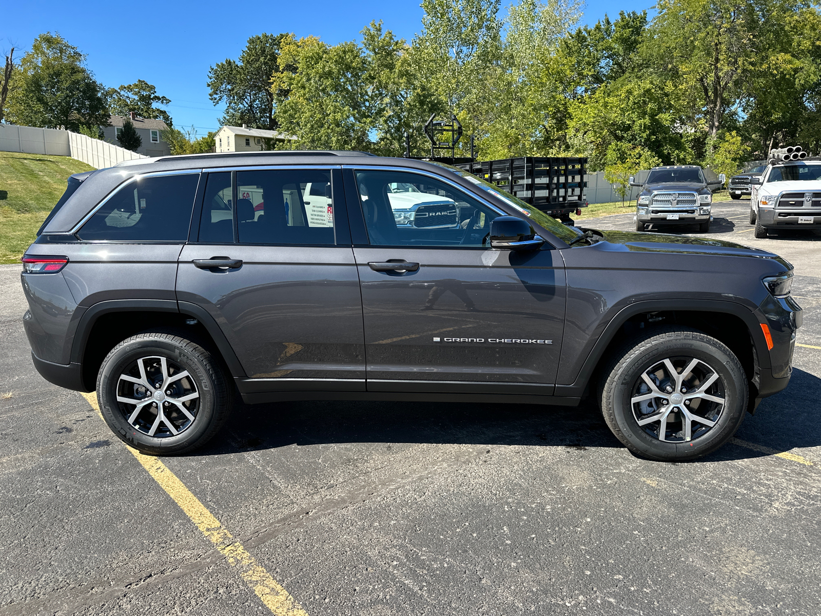 2025 Jeep Grand Cherokee Limited 5