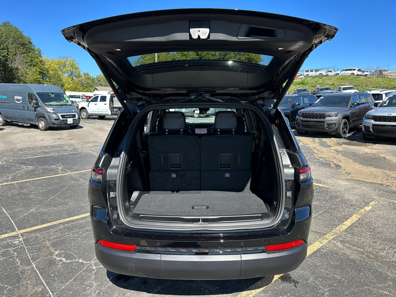 2025 Jeep Grand Cherokee L Limited 9