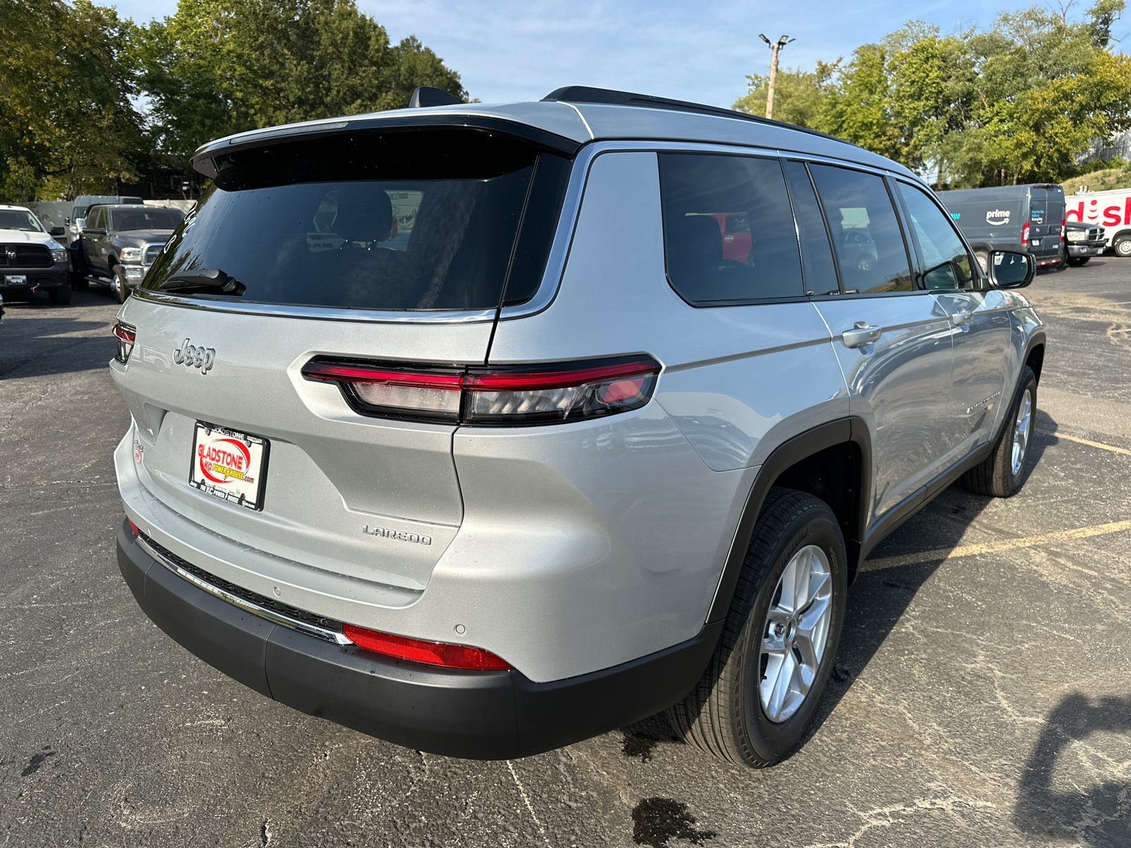 2025 Jeep Grand Cherokee L Laredo 6