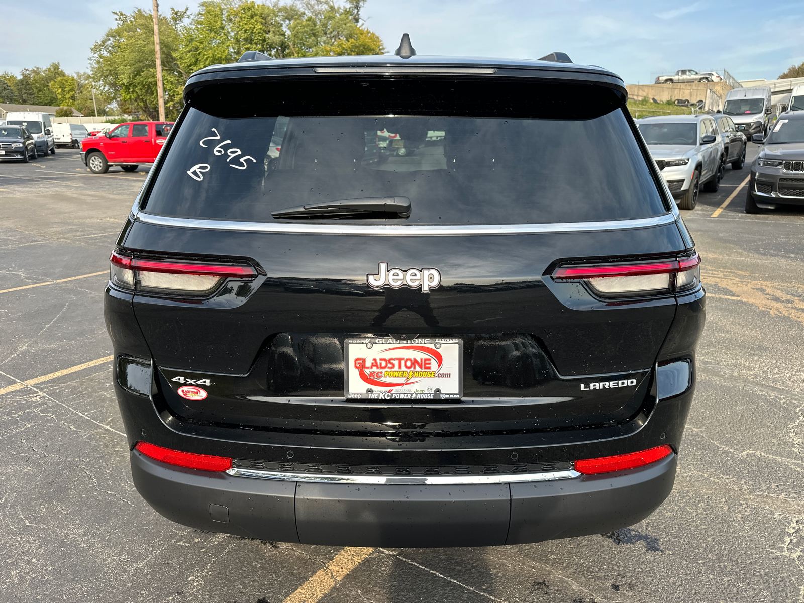 2025 Jeep Grand Cherokee L Laredo 7