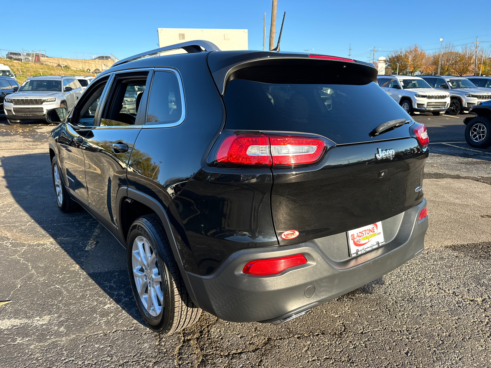 2017 Jeep Cherokee Latitude 8