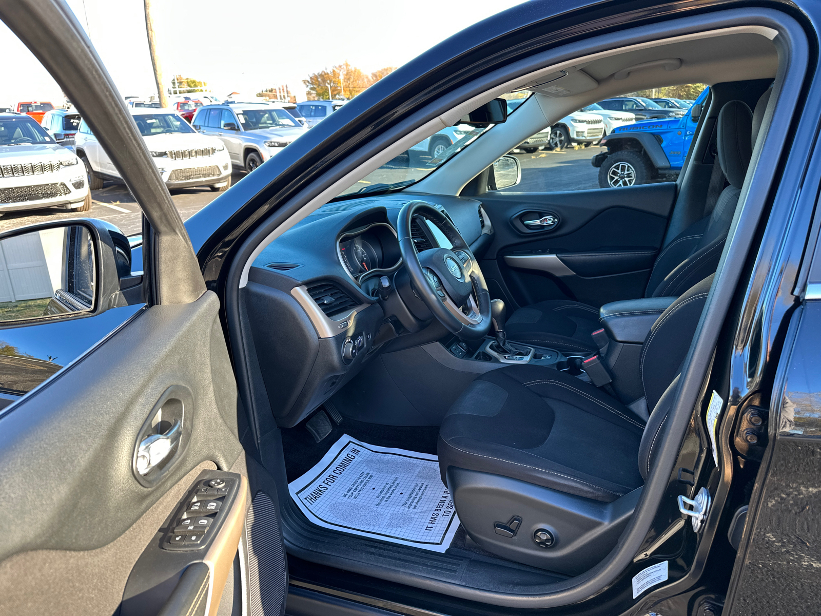 2017 Jeep Cherokee Latitude 36