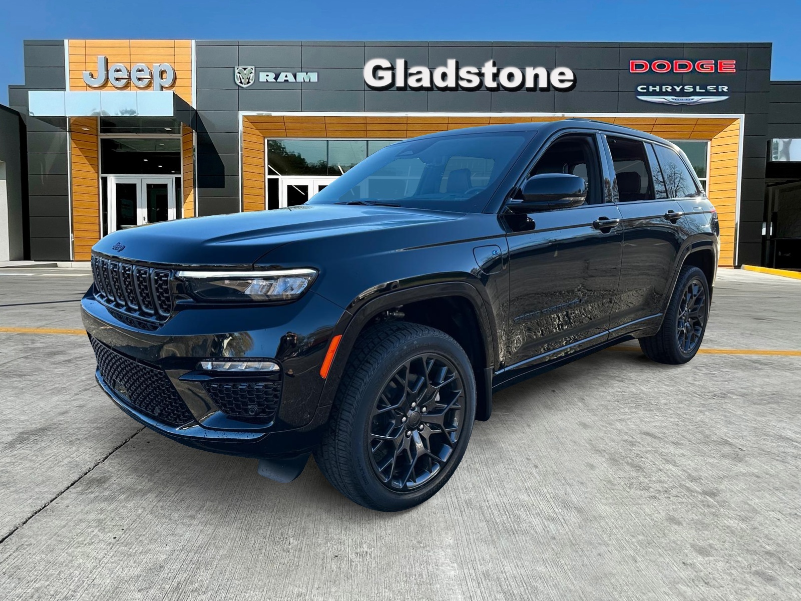 2025 Jeep Grand Cherokee Summit Reserve 4xe 1