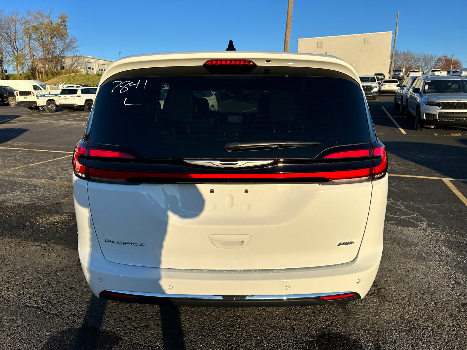 2025 Chrysler Pacifica  7