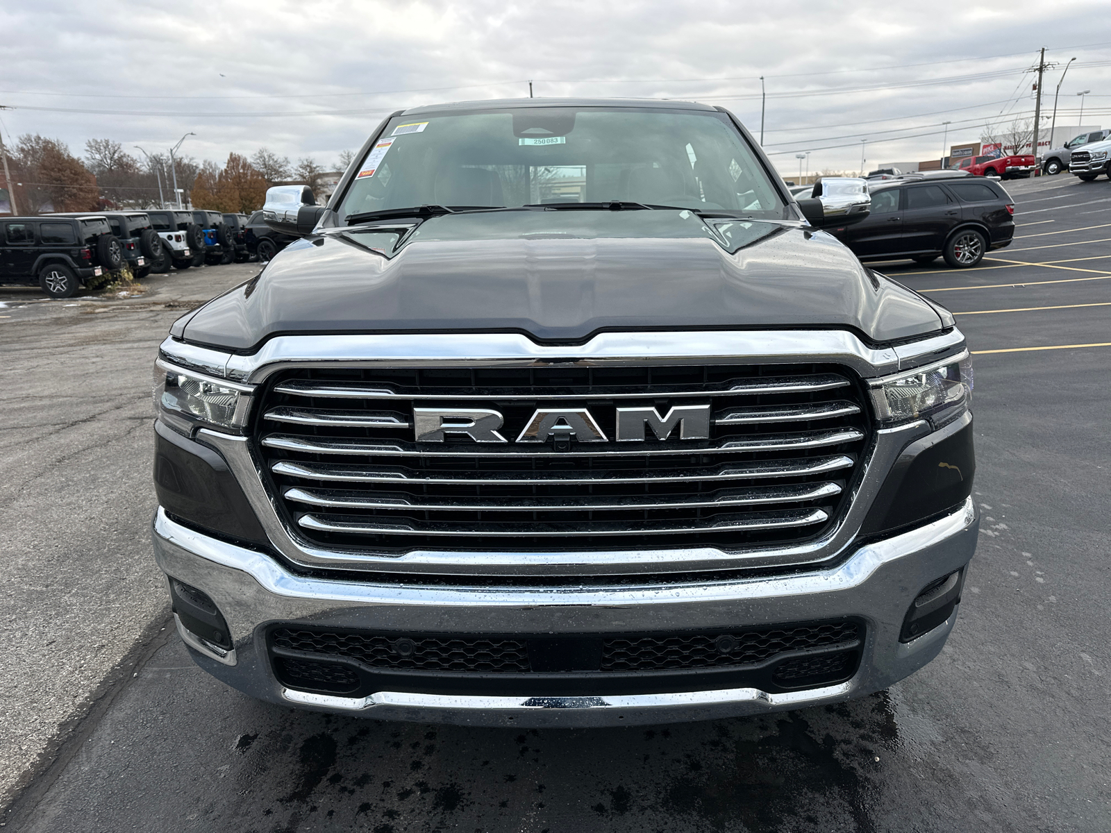 2025 Ram 1500 Laramie 3