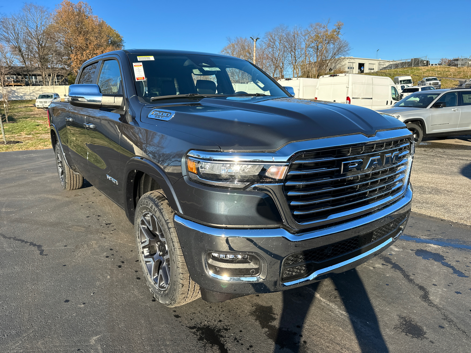 2025 Ram 1500 Laramie 4