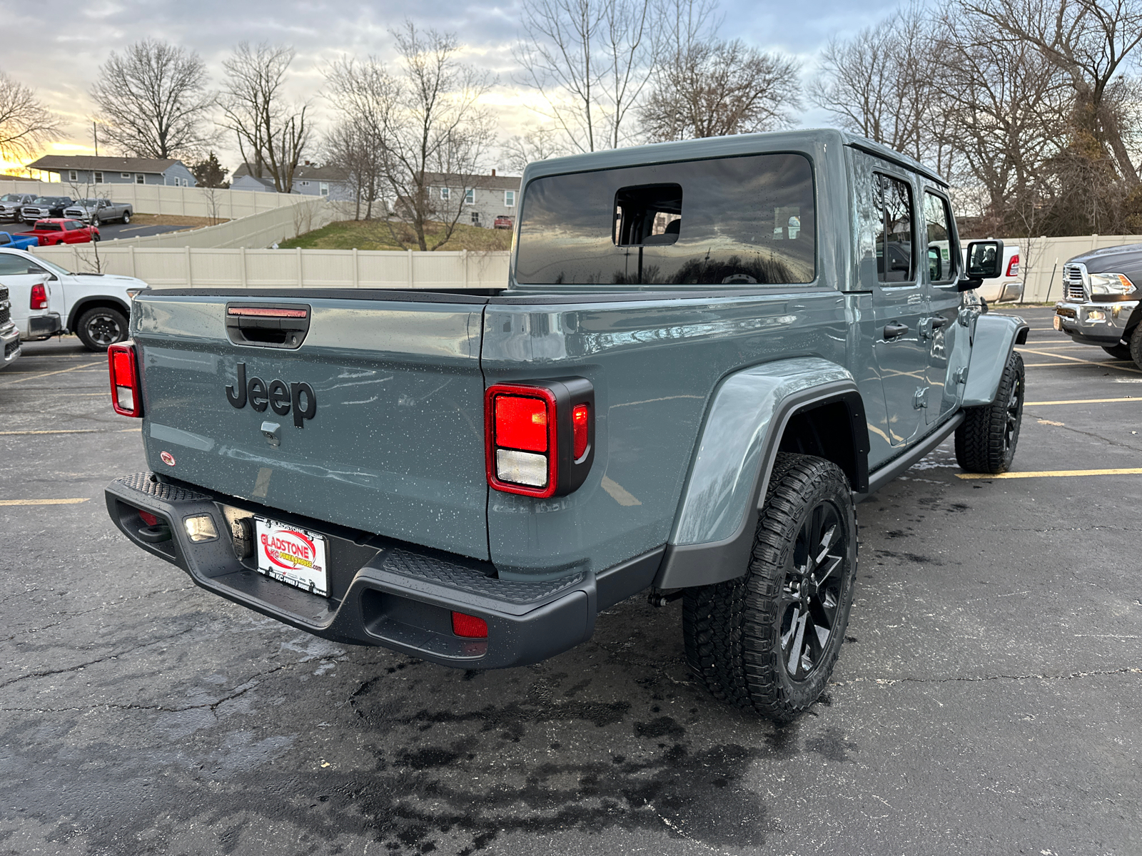 2025 Jeep Gladiator Nighthawk 6