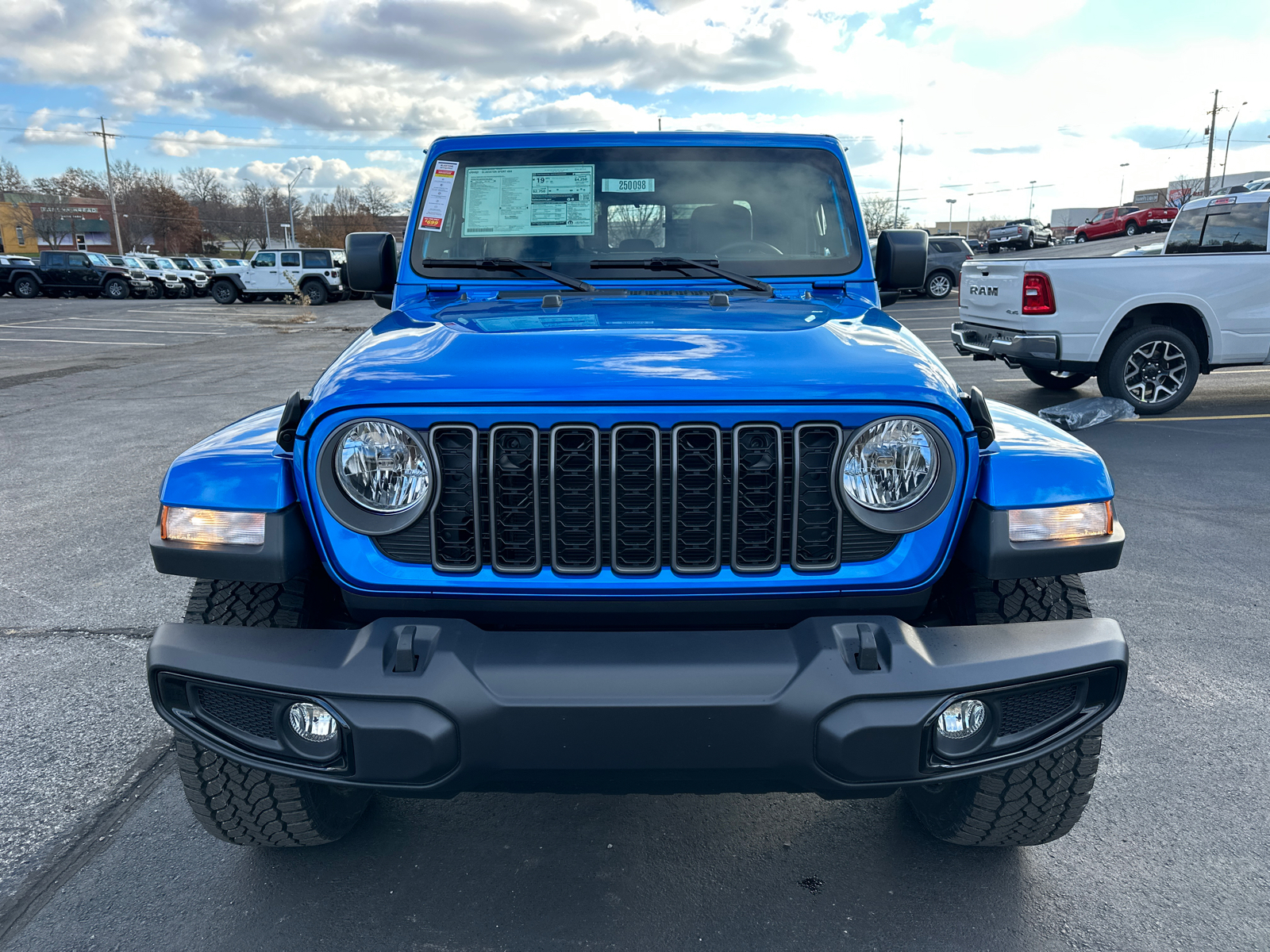 2025 Jeep Gladiator Nighthawk 3