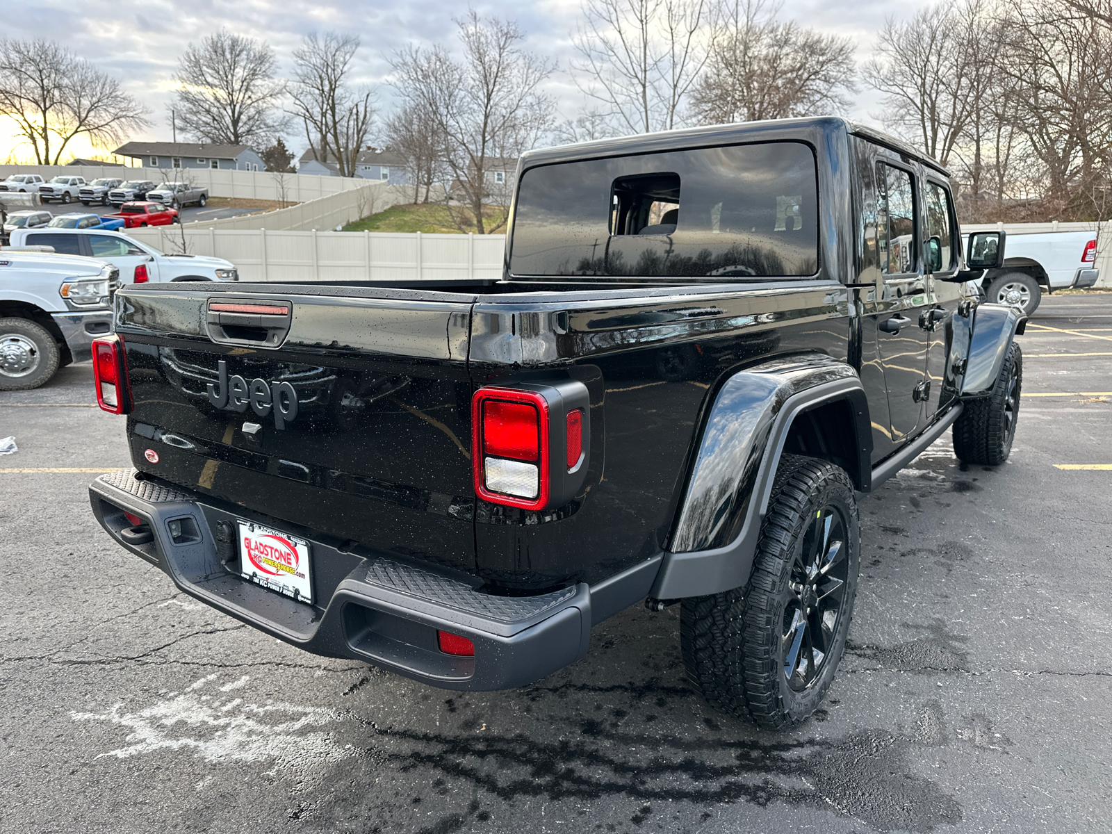 2025 Jeep Gladiator Nighthawk 6