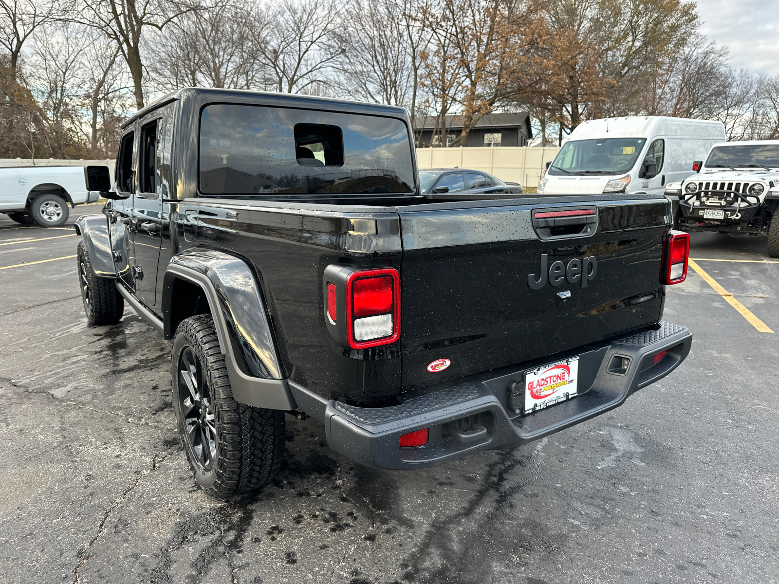 2025 Jeep Gladiator Nighthawk 8