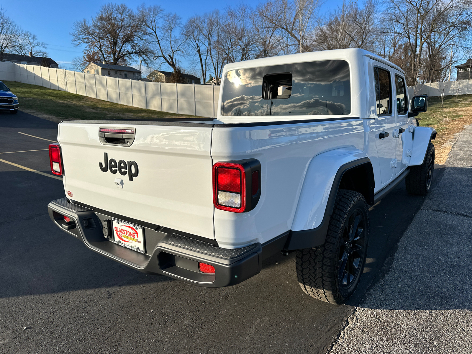 2025 Jeep Gladiator Nighthawk 6