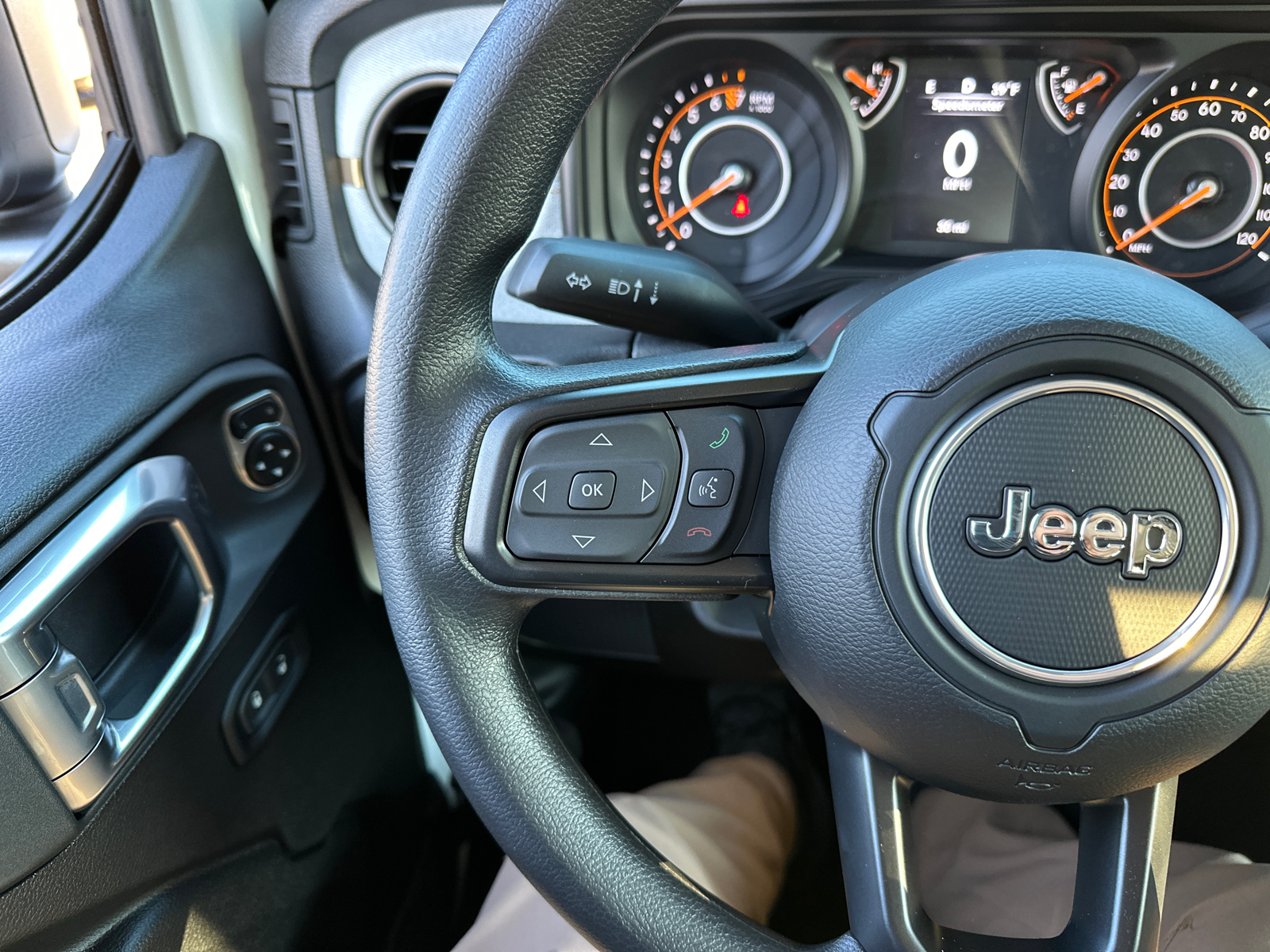 2025 Jeep Gladiator Nighthawk 35