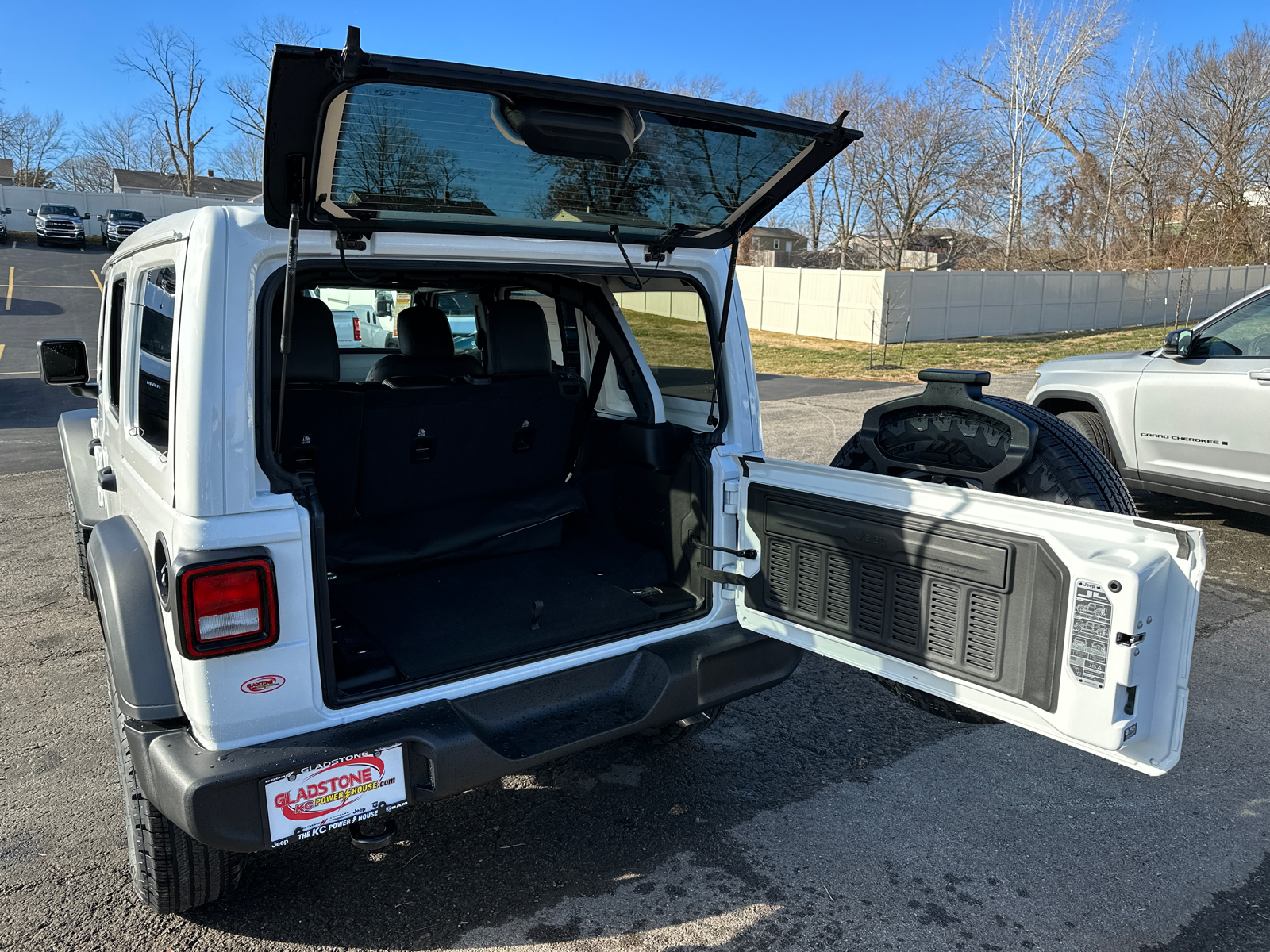 2025 Jeep Wrangler Sport S 9