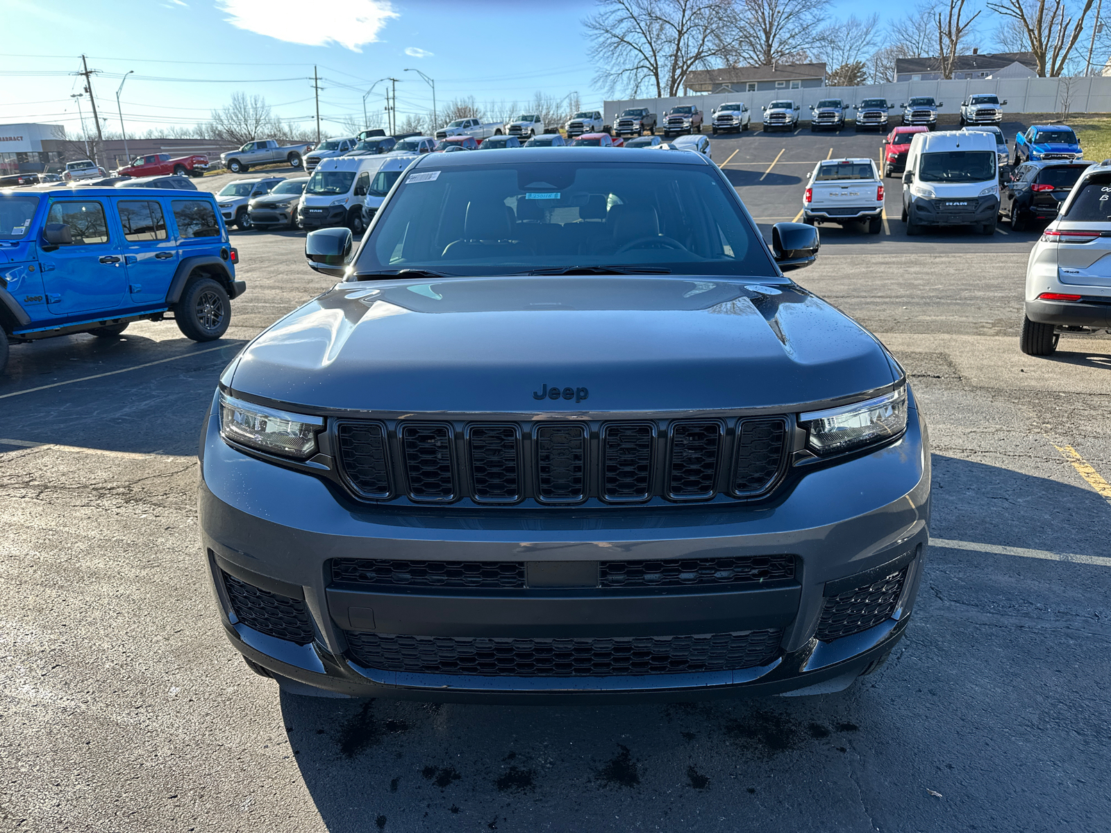 2025 Jeep Grand Cherokee L Altitude X 3