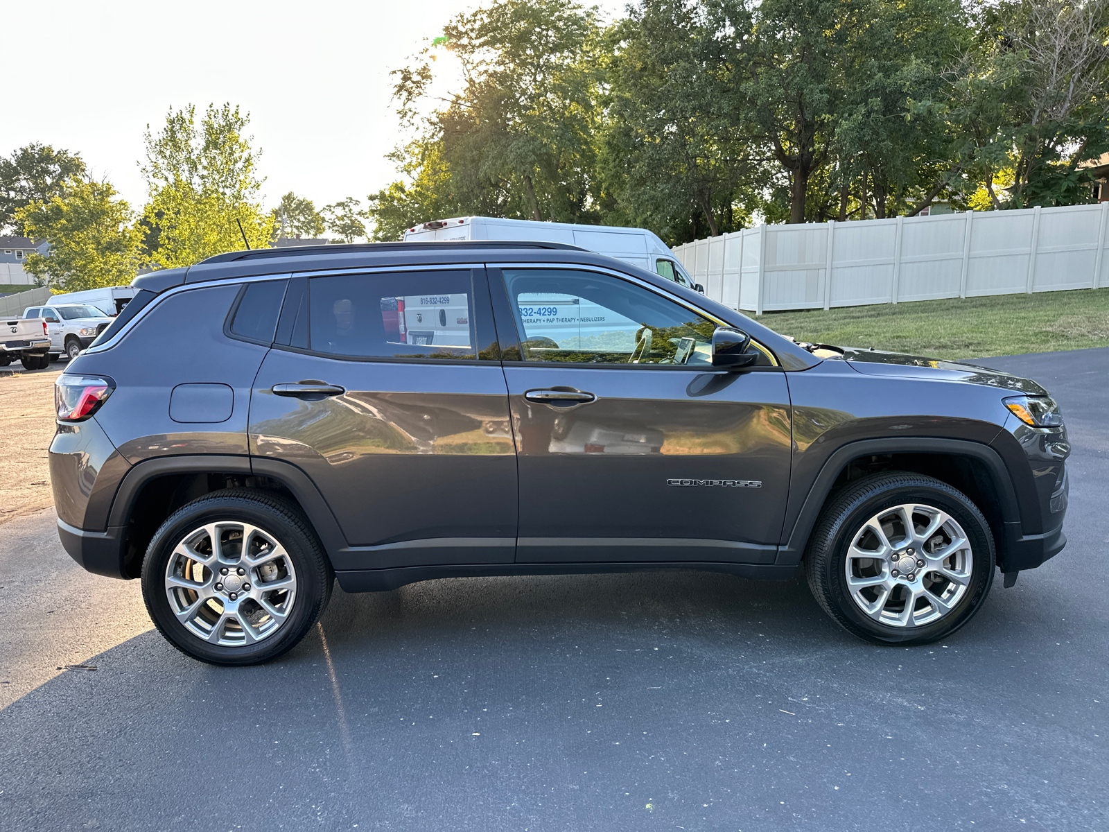 2023 Jeep Compass Latitude Lux 5