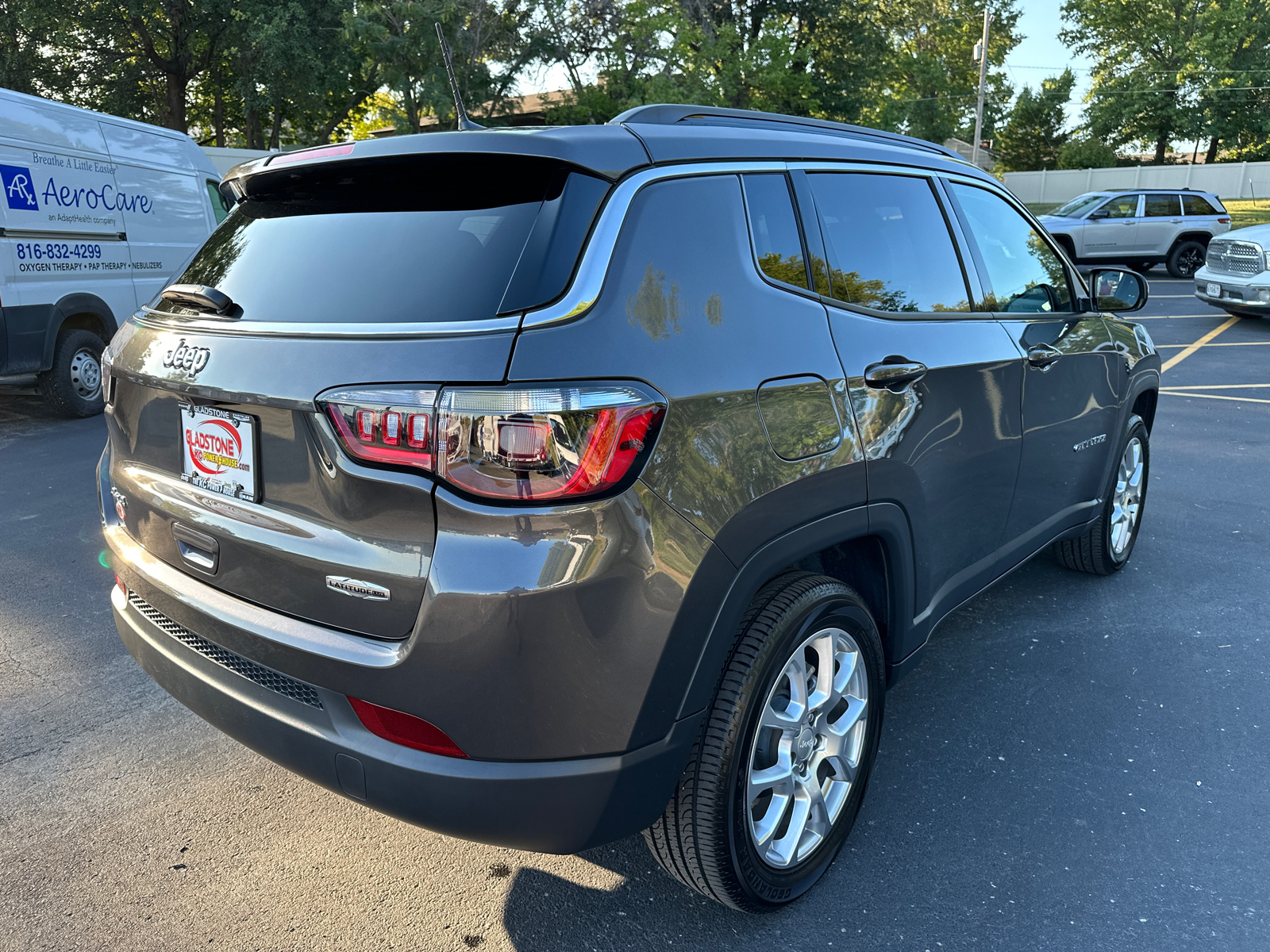 2023 Jeep Compass Latitude Lux 6