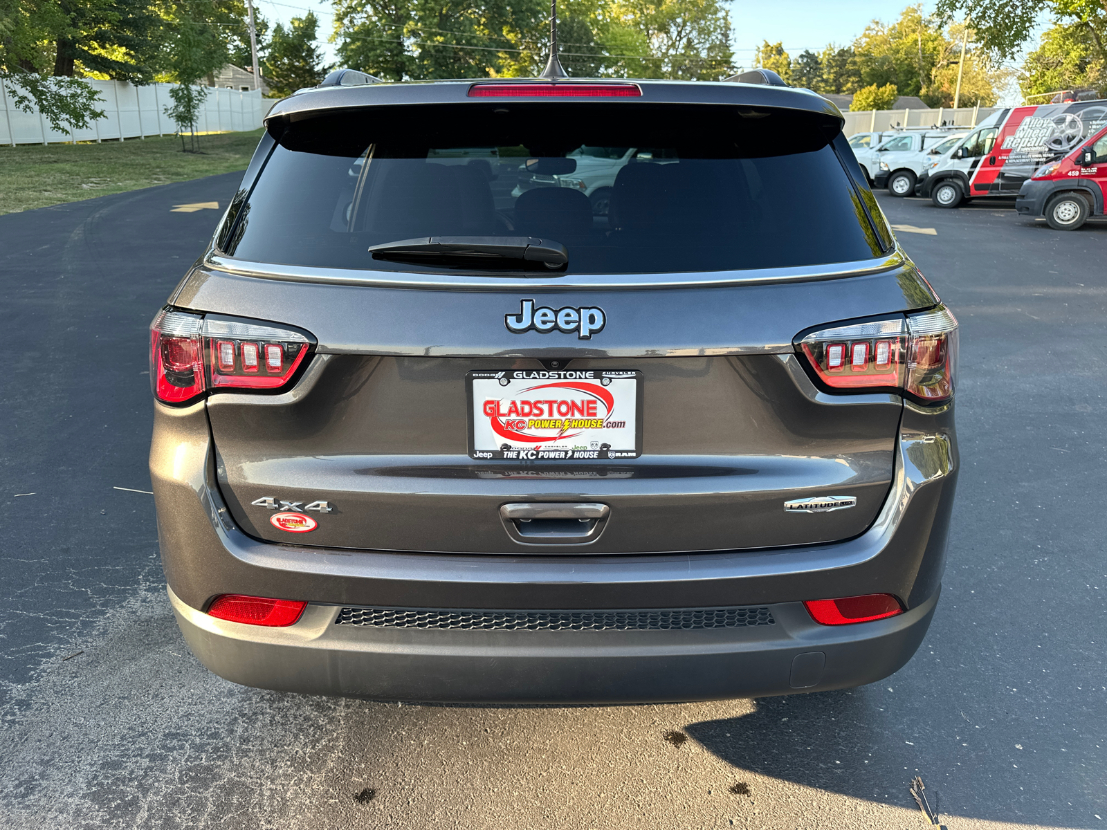 2023 Jeep Compass Latitude Lux 7