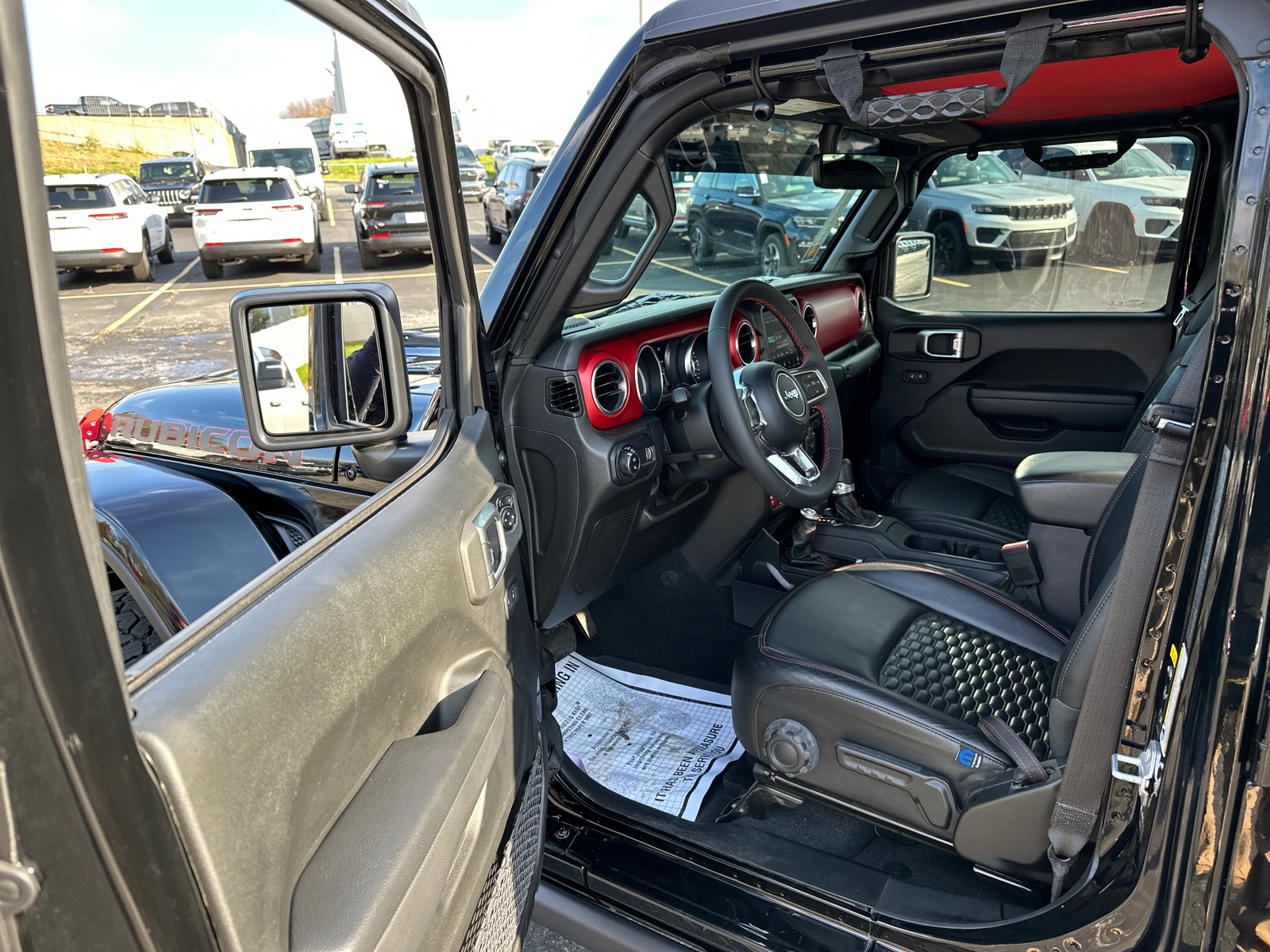 2023 Jeep Gladiator Rubicon 36