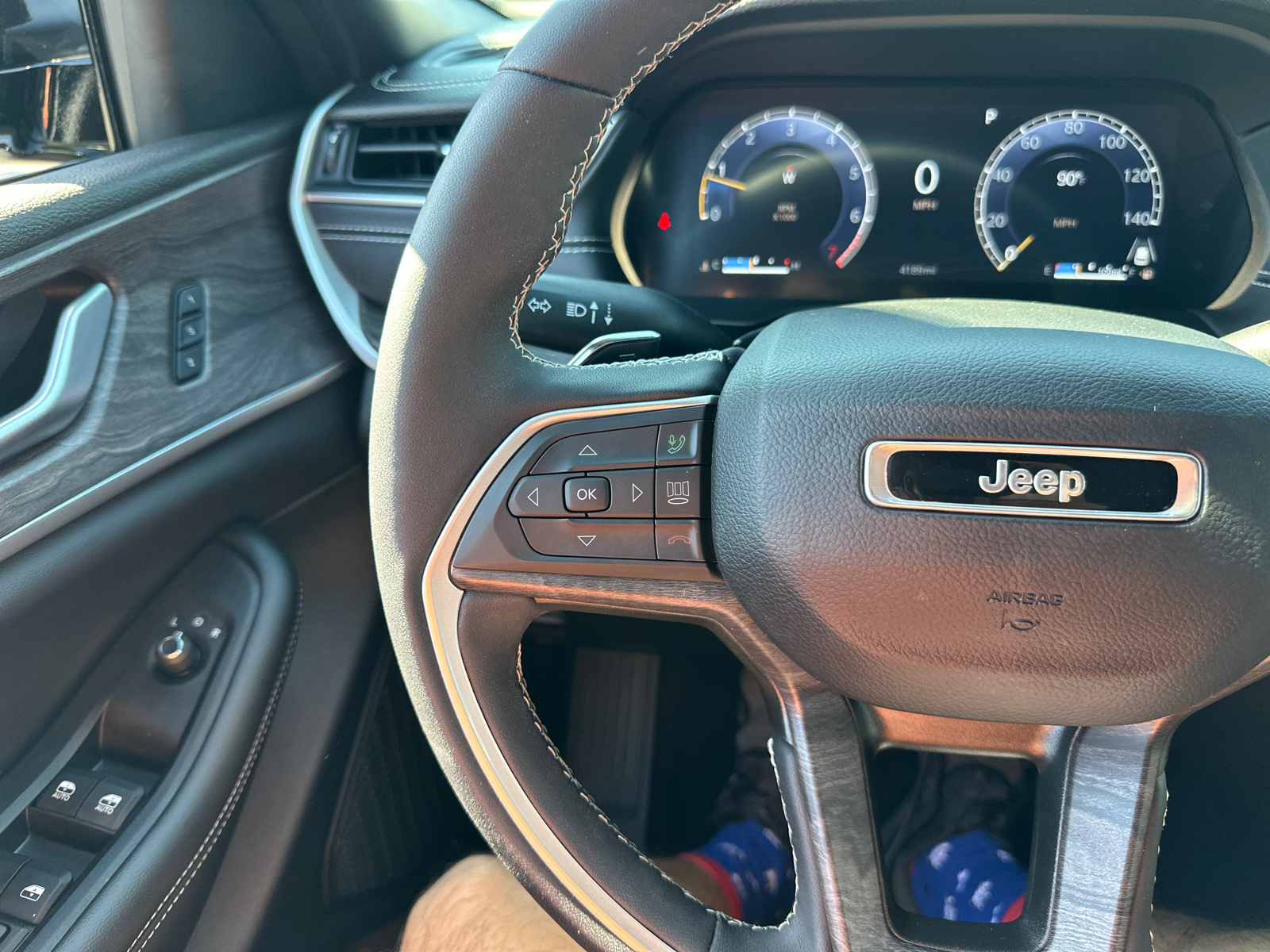 2024 Jeep Grand Cherokee Limited 38