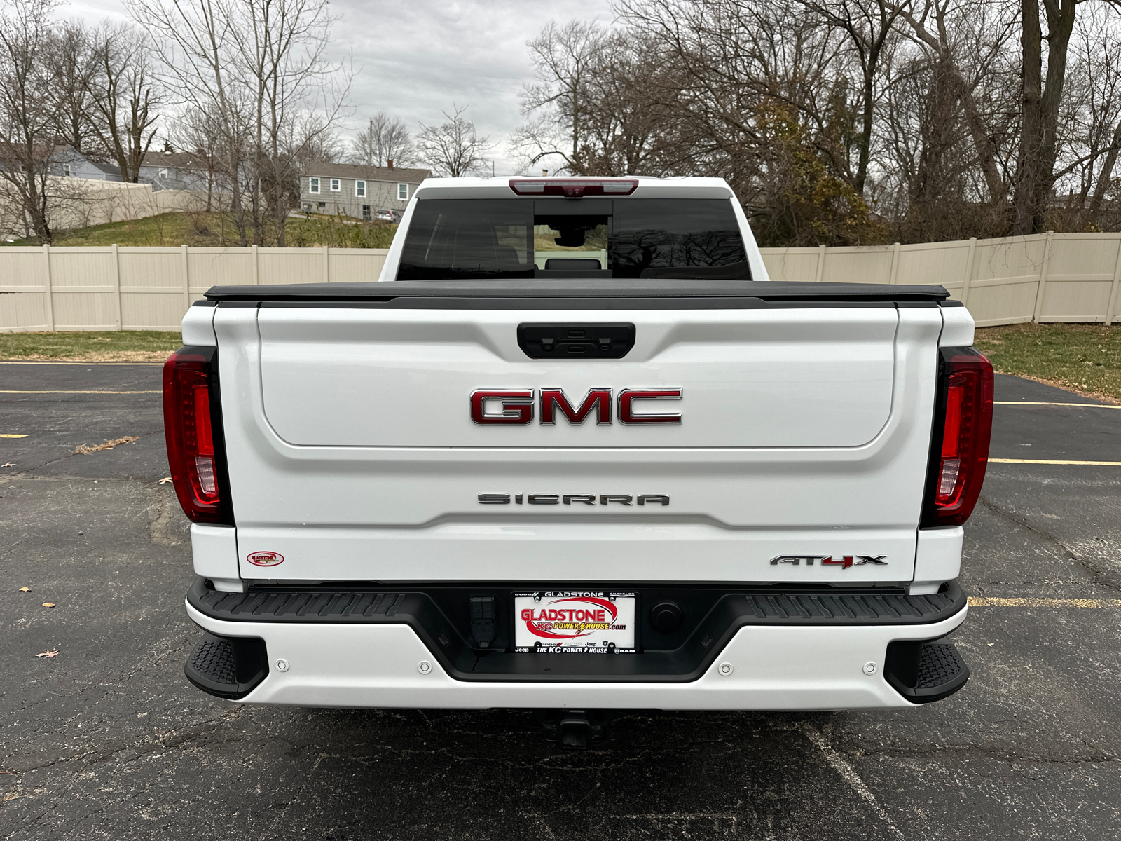 2022 GMC Sierra 1500 AT4X 7