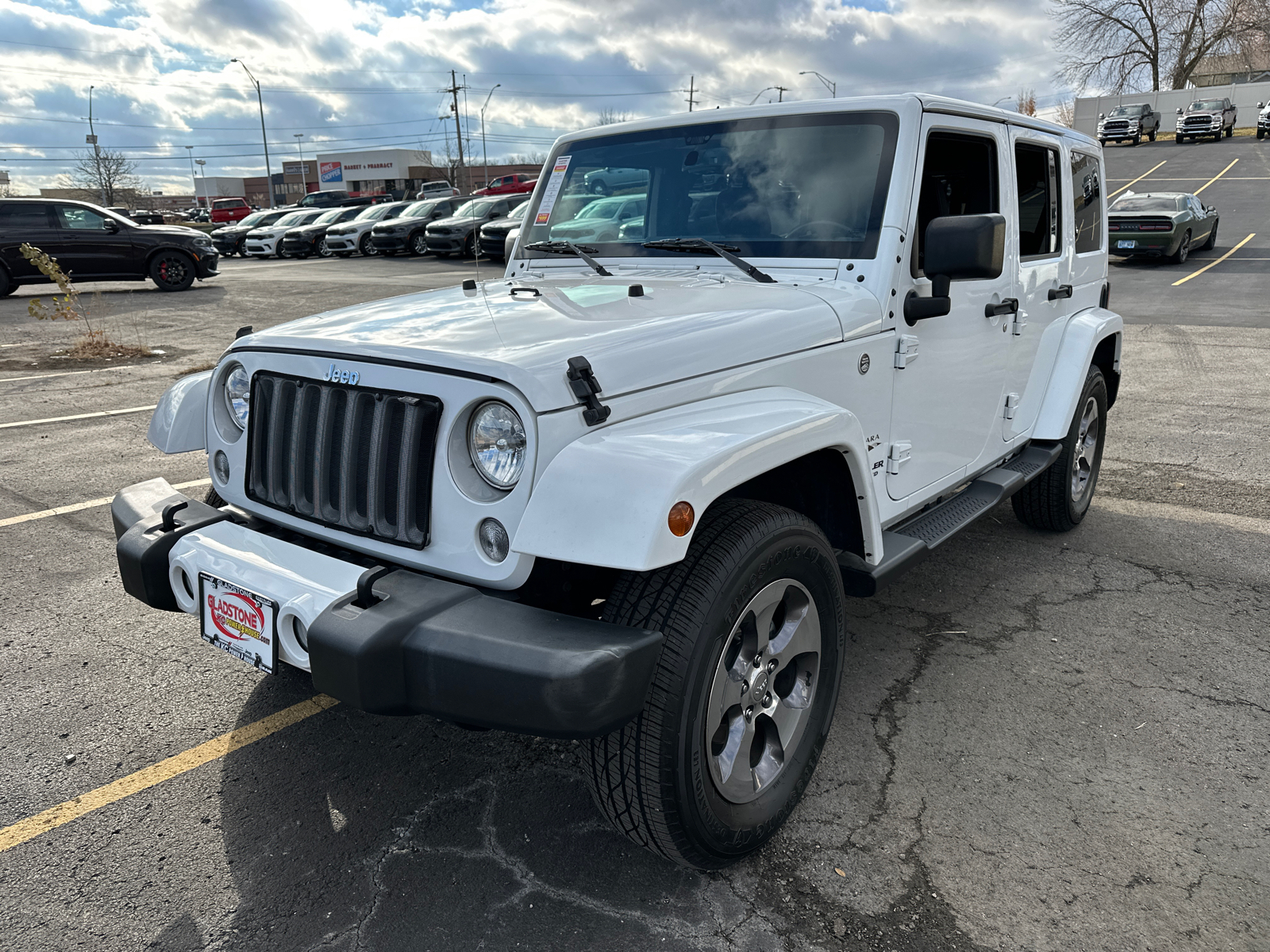 2016 Jeep Wrangler Unlimited Sahara 2