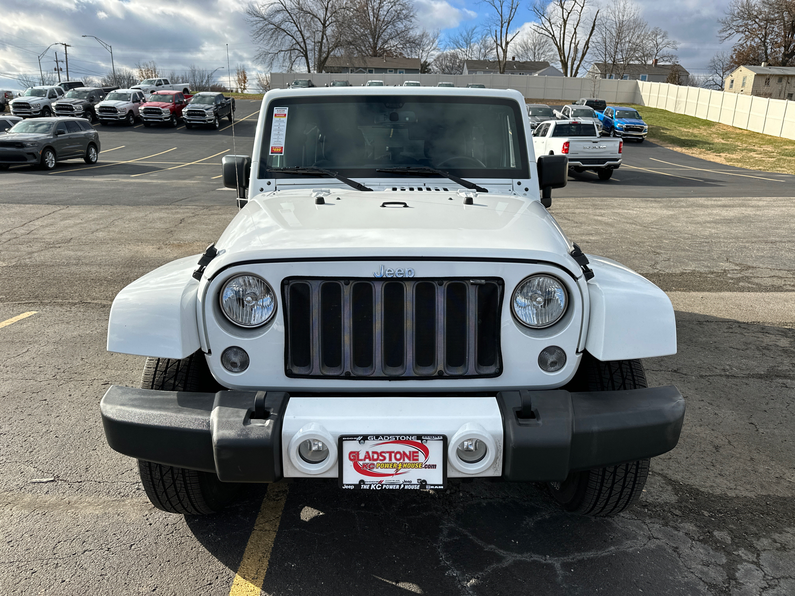 2016 Jeep Wrangler Unlimited Sahara 3