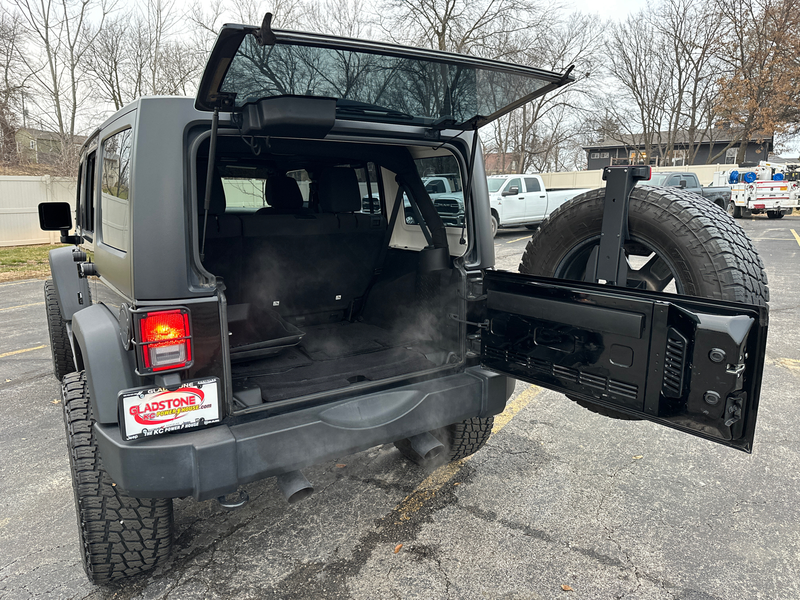 2015 Jeep Wrangler Unlimited Sport 9