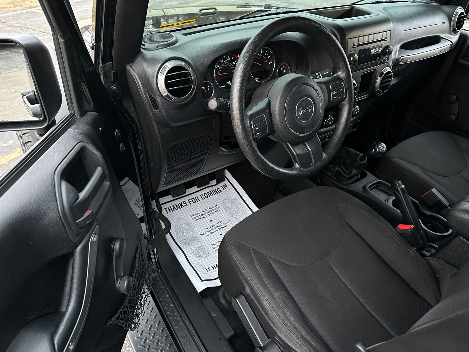 2015 Jeep Wrangler Unlimited Sport 24