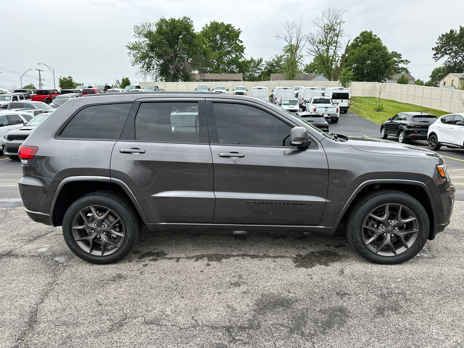 2021 Jeep Grand Cherokee 80th Anniversary Edition 4