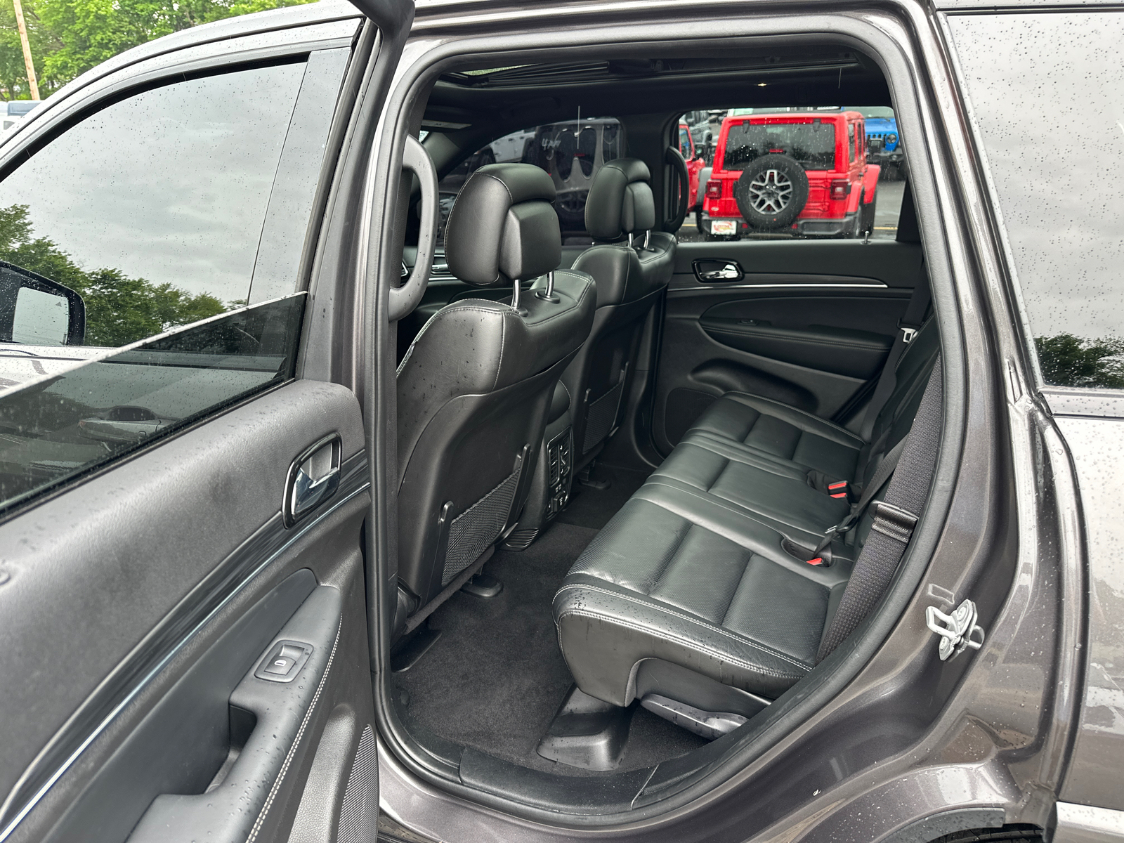 2021 Jeep Grand Cherokee 80th Anniversary Edition 11