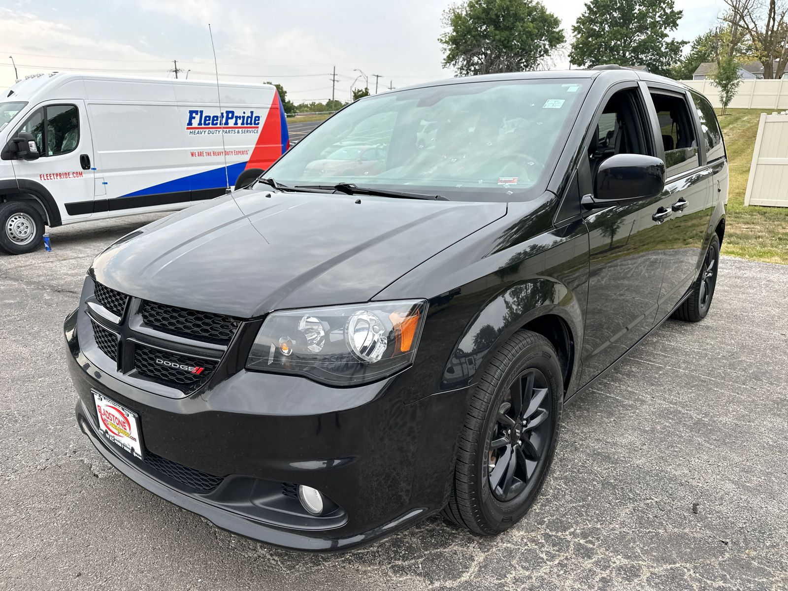 2019 Dodge Grand Caravan GT 2